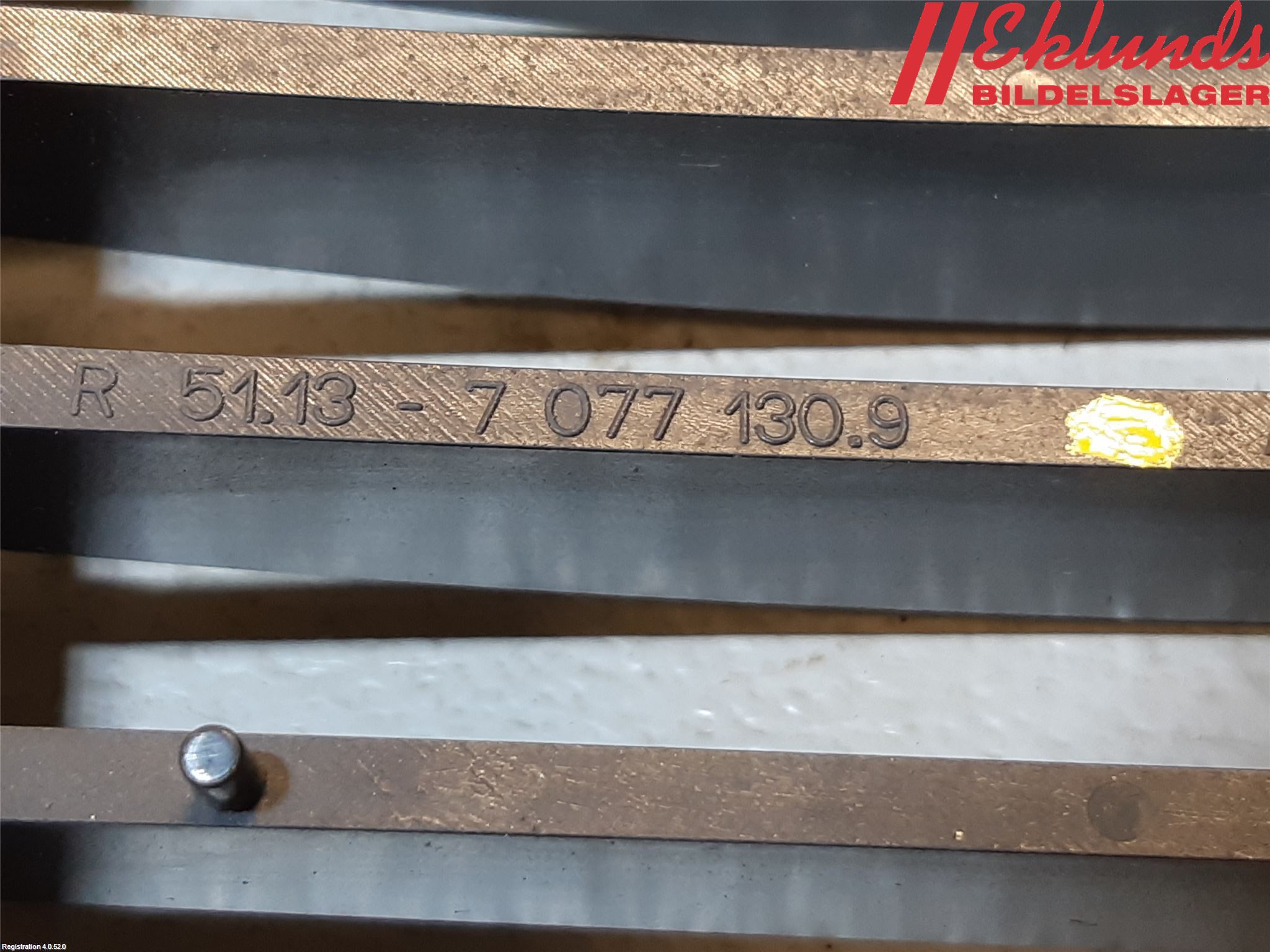 BMW 1 E87/81 5D/3D 03-11 Grilldel Höger