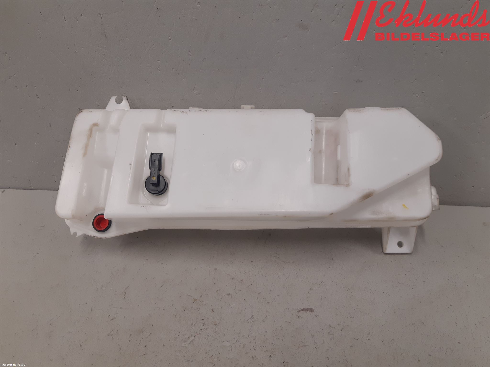 Toyota PROACE II 16- Spolartank Vindruta-Strål