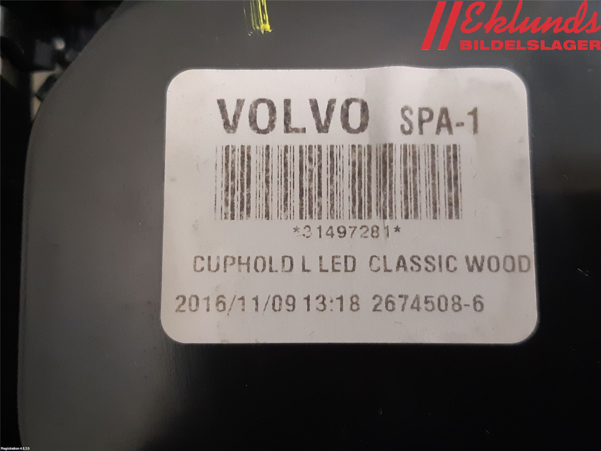 Volvo XC90/RECHARGE 16- Mugghållare