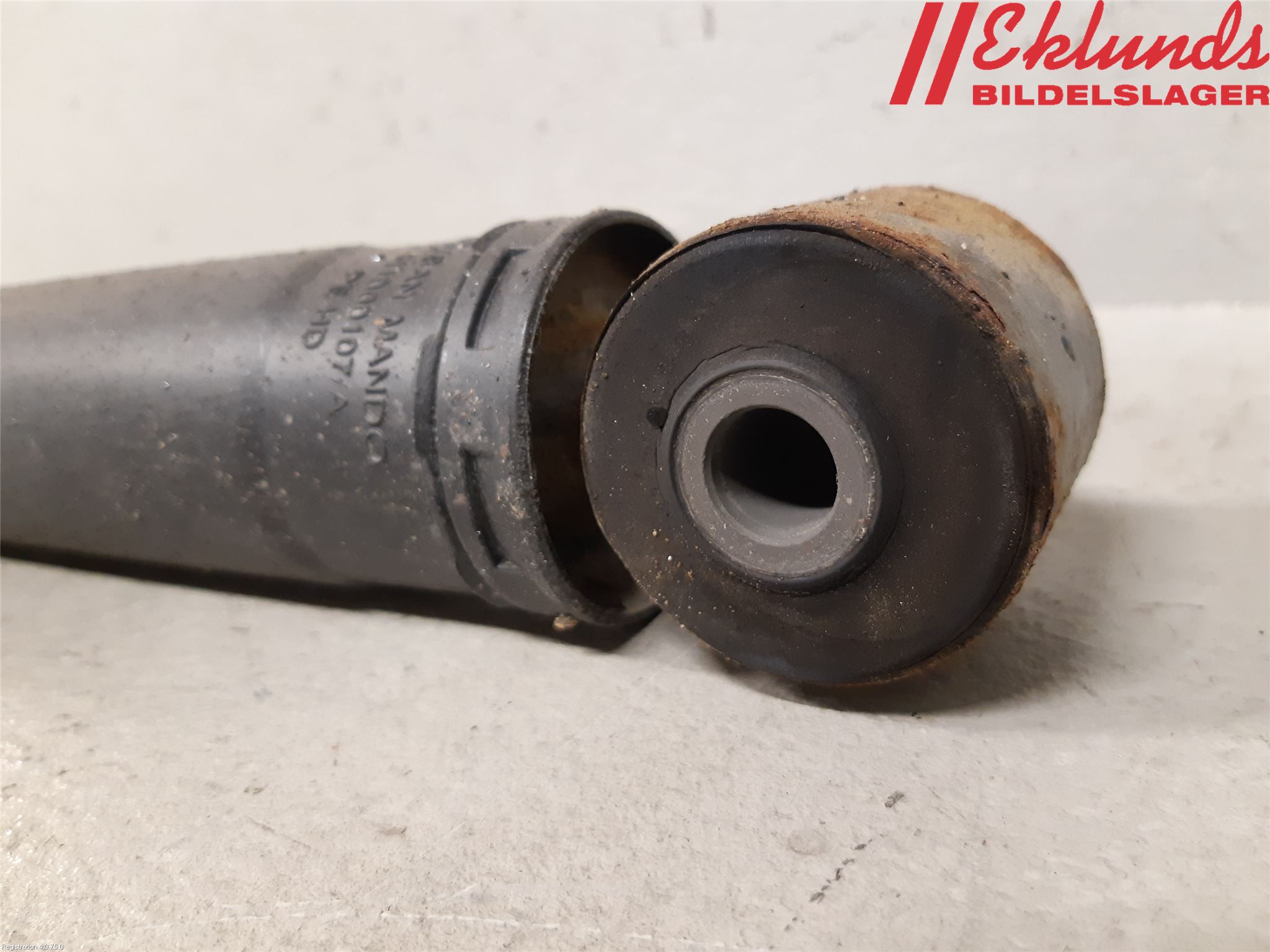 Renault TRAFIC/E-TECH 15- Stötdämpare Bak