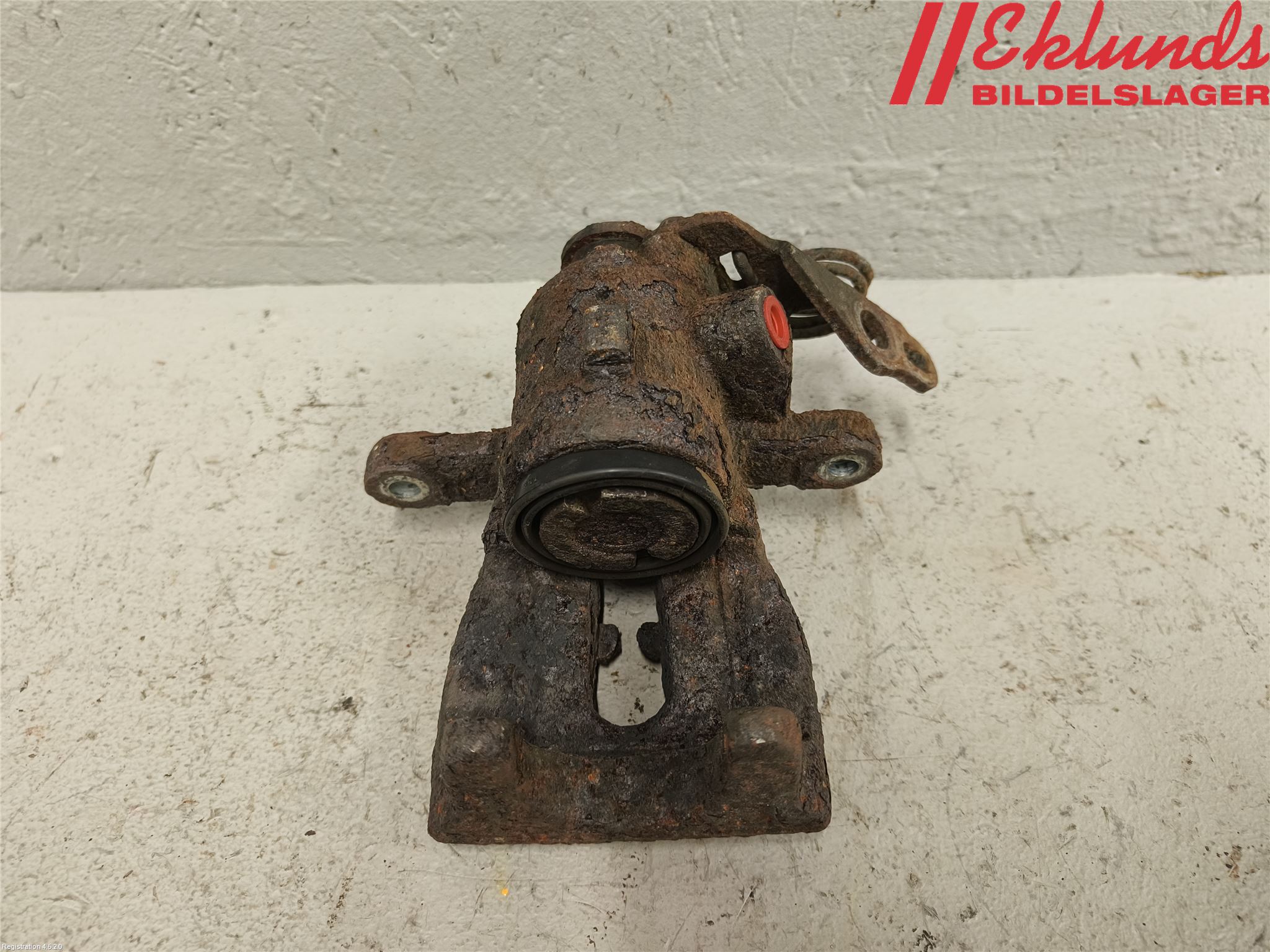 Ford MONDEO 07-15 Bromsok Bak Vänster