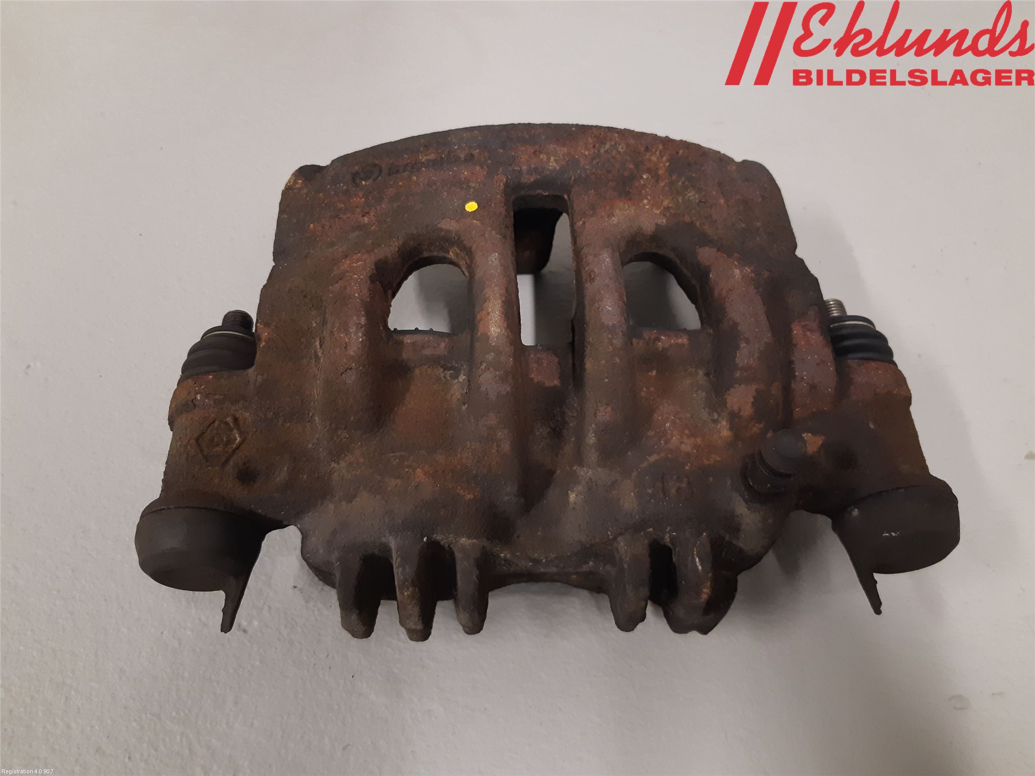 Nissan NV400 12-24 Bromsok Fram Höger