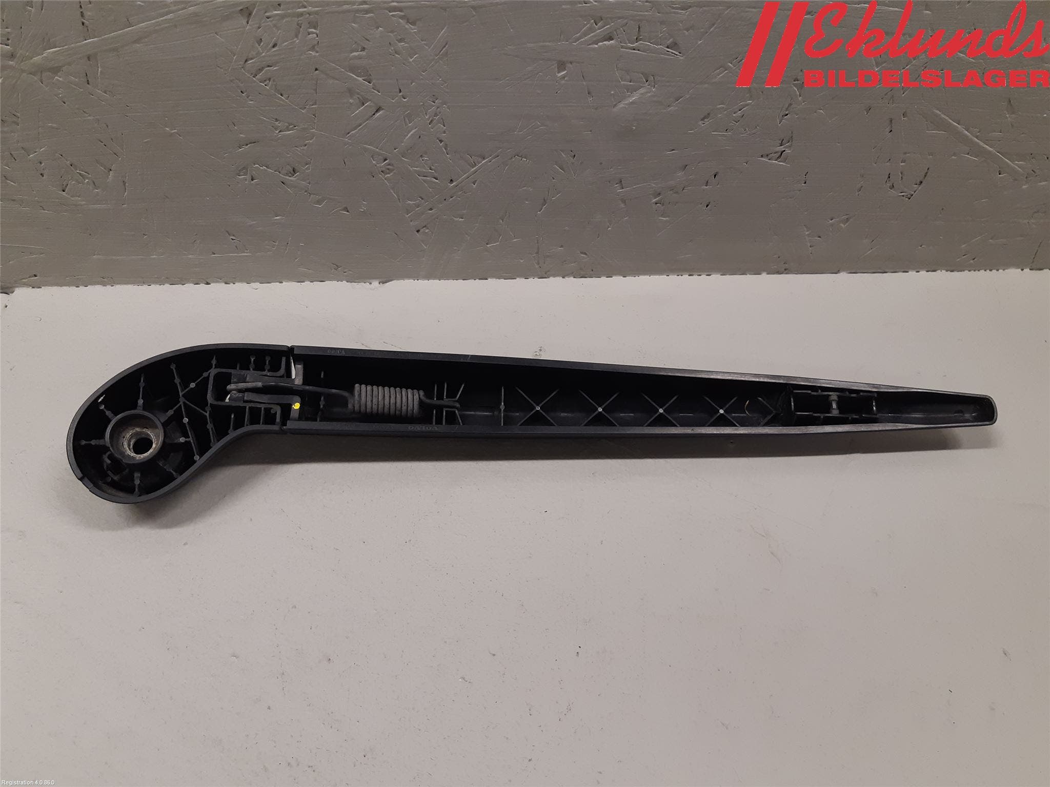 Volvo V70 08-13 Torkararm-Bakruta