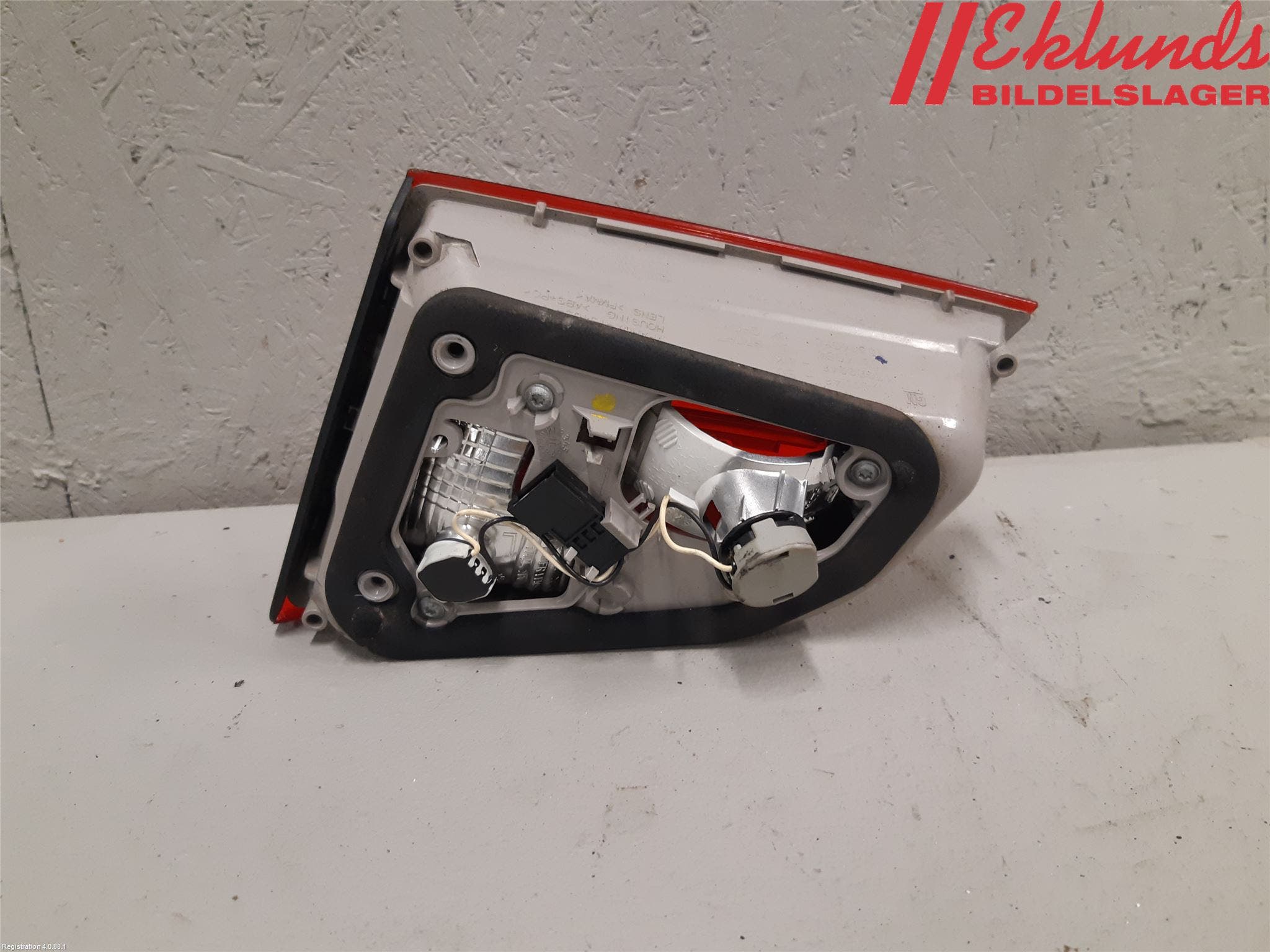 Opel ASTRA J 10-15 Bakljus Lucka Vä