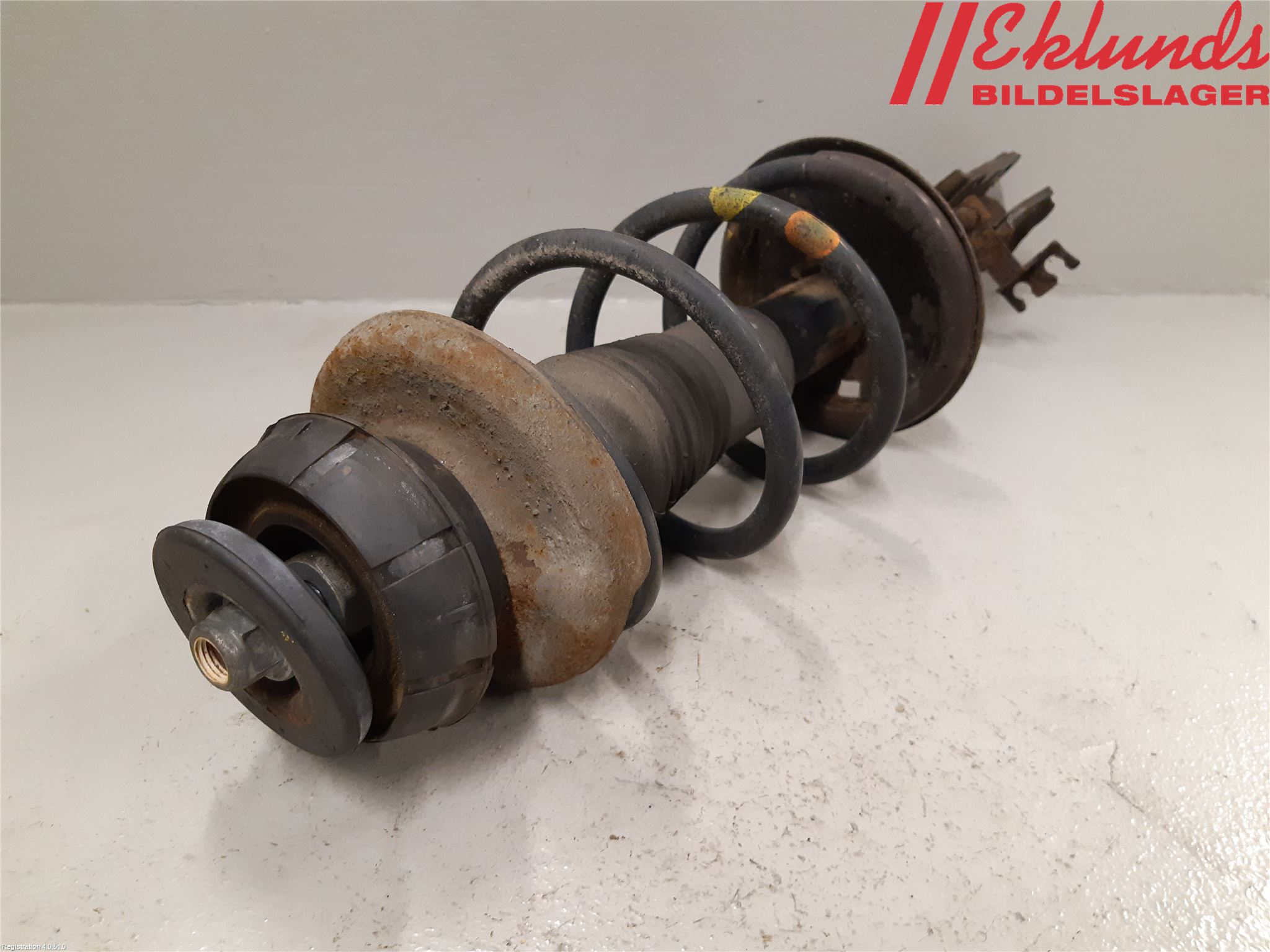 Dacia LOGAN MCV/STEPWAY Fjäderben Fram Höger