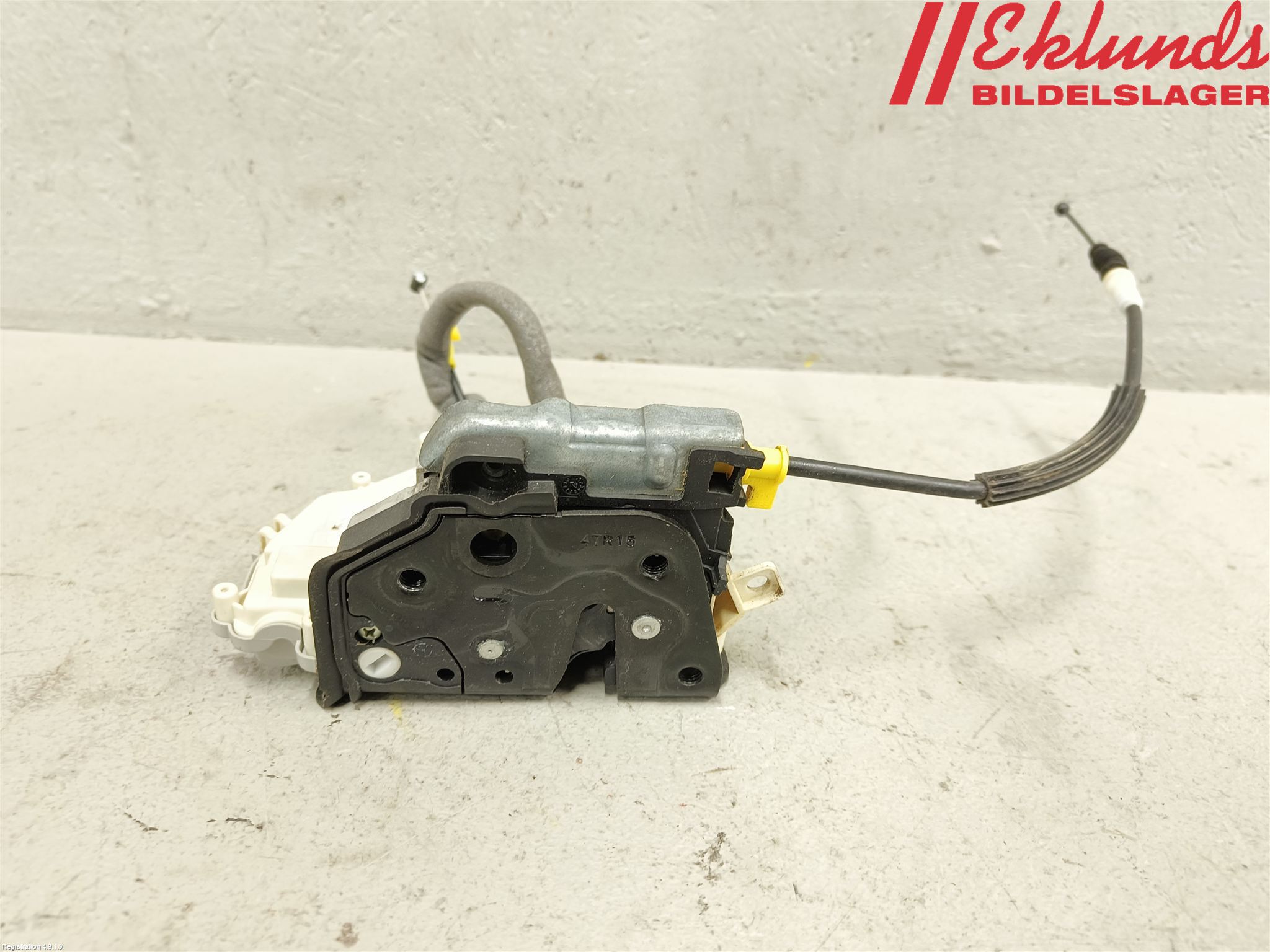 Audi A6 ALLROAD 12-18 Låskista-Dörrlås