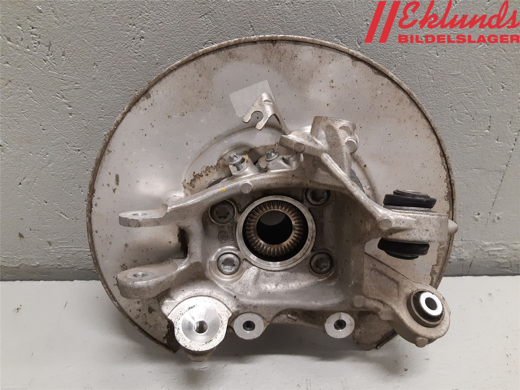 BMW 3 G20/G21/G80/G81 19- Hjullagerhus-Spindel Hö B