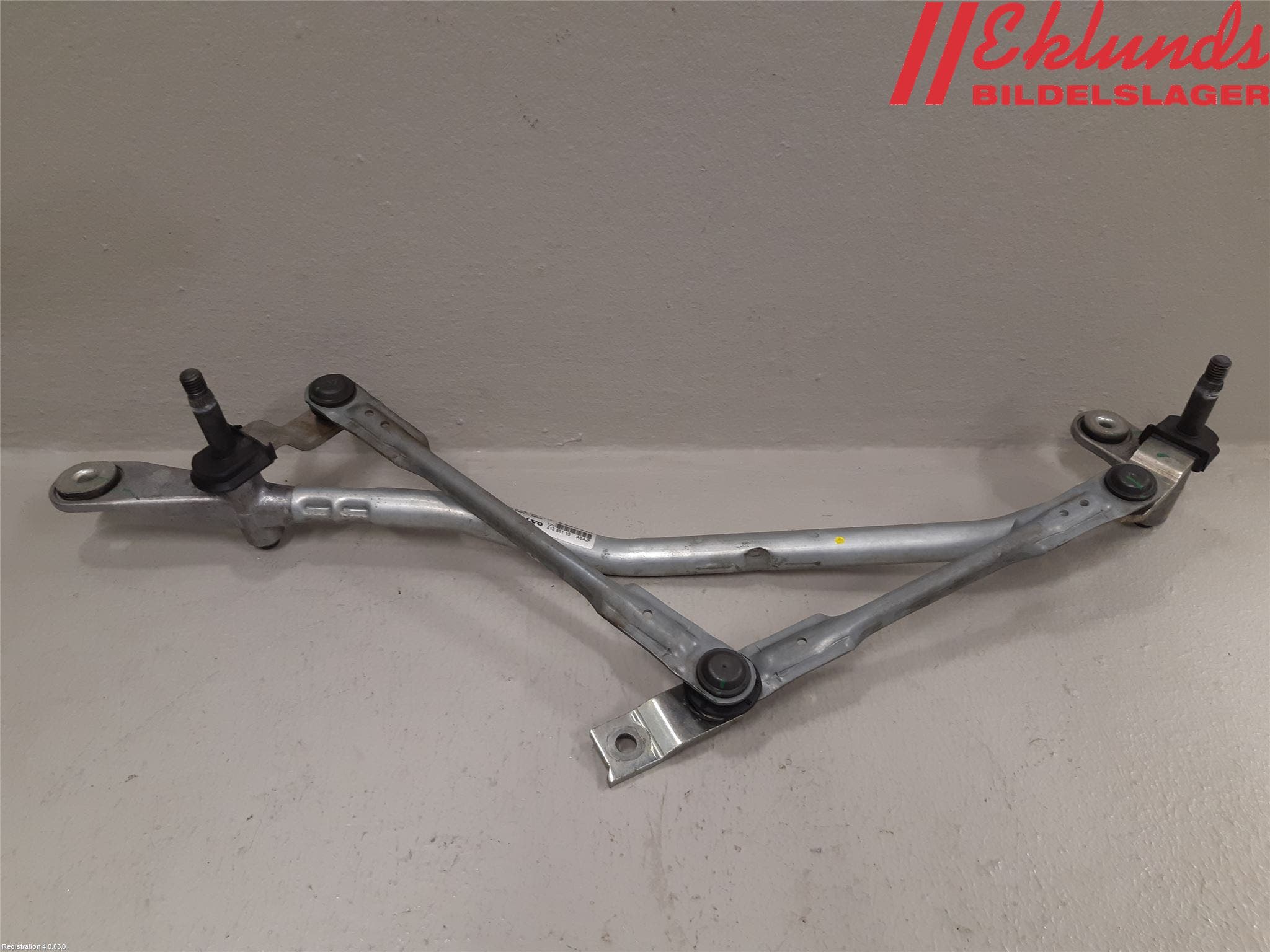 Volvo V90 17->> Torkarmekanism Vindruta