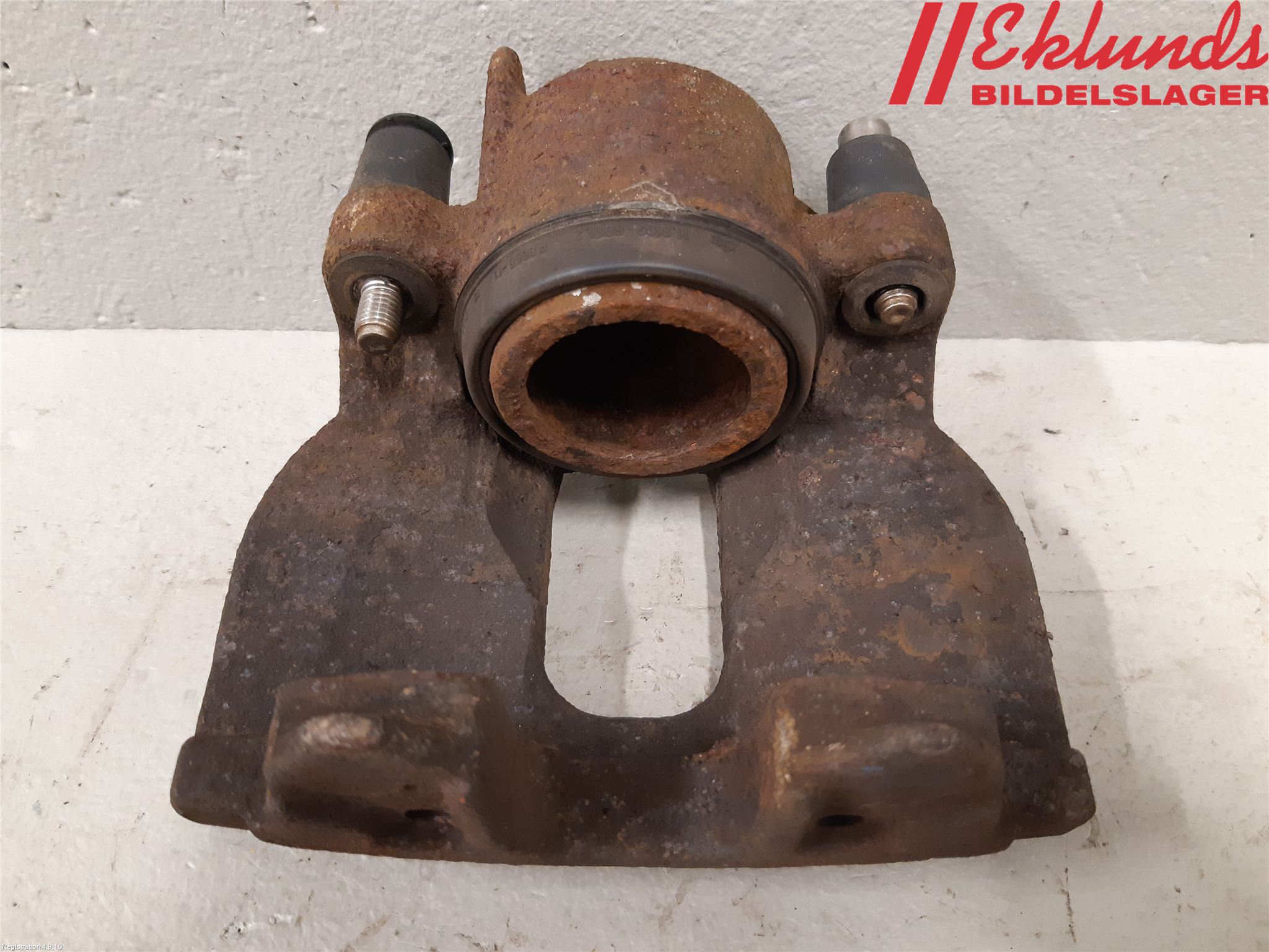 Volvo V70 00-04 Bromsok Fram Höger