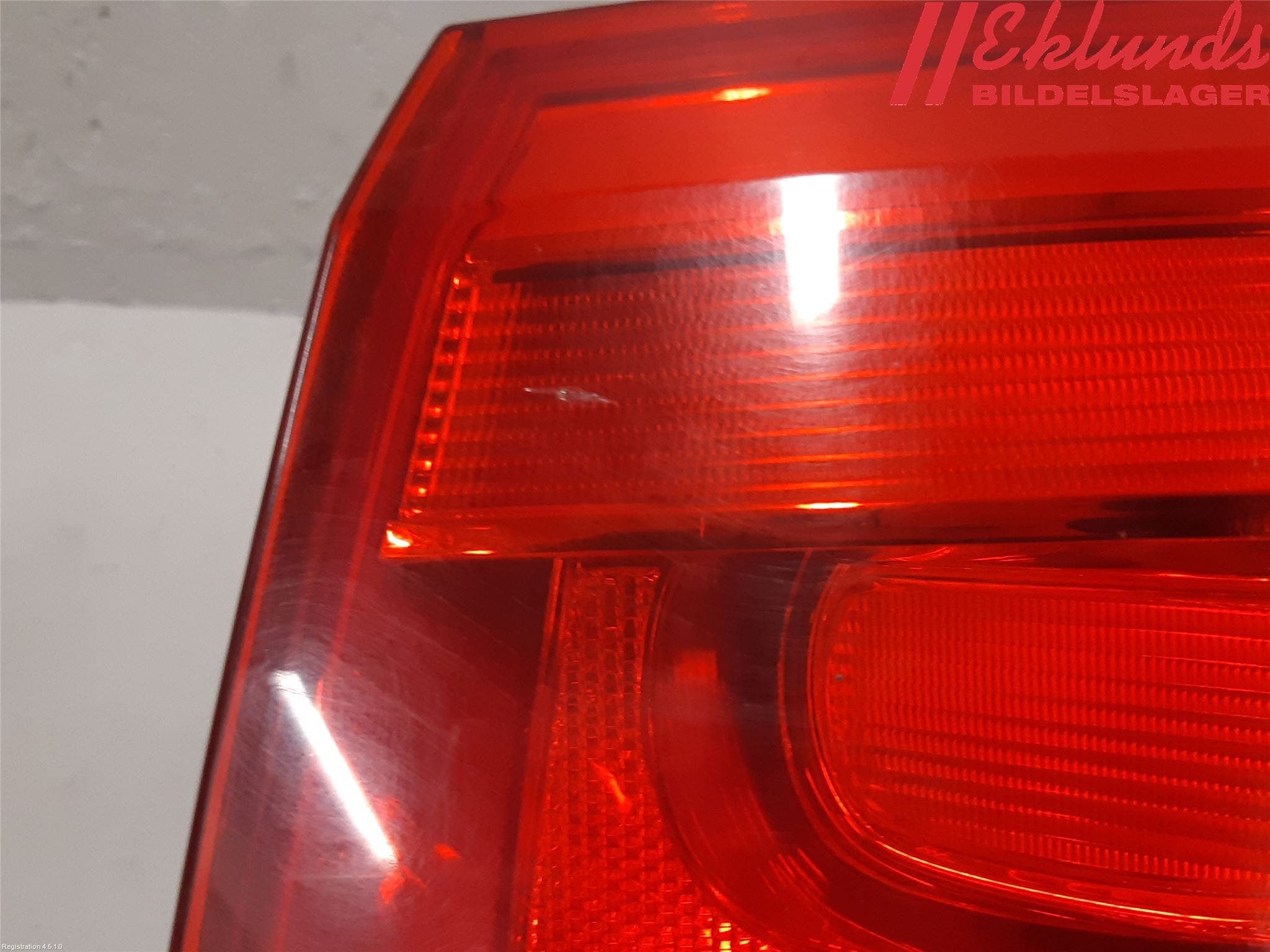 Volkswagen VW PASSAT 11-14 Bakljus Höger