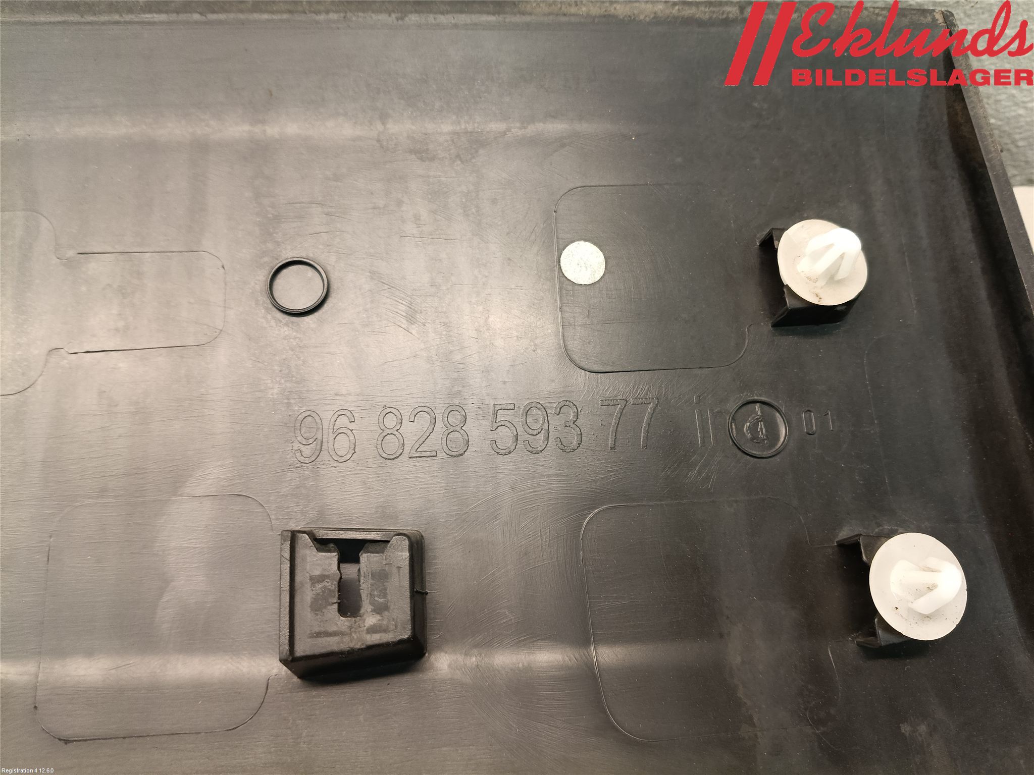 Citroen BERLINGO 08-18 Dörr Dekorlist Fram Vä