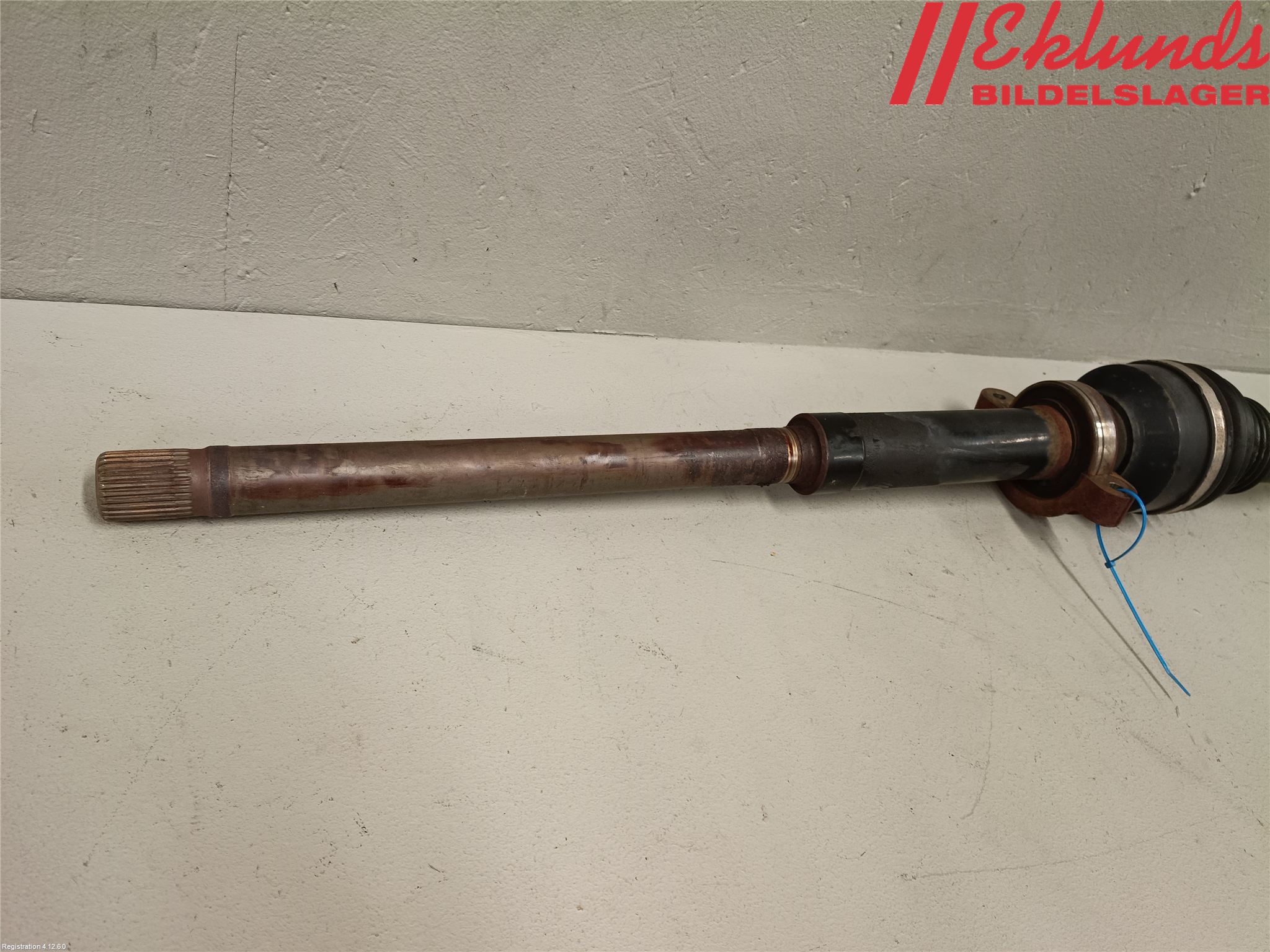 Volvo XC90 07-14 Drivaxel Fram Höger