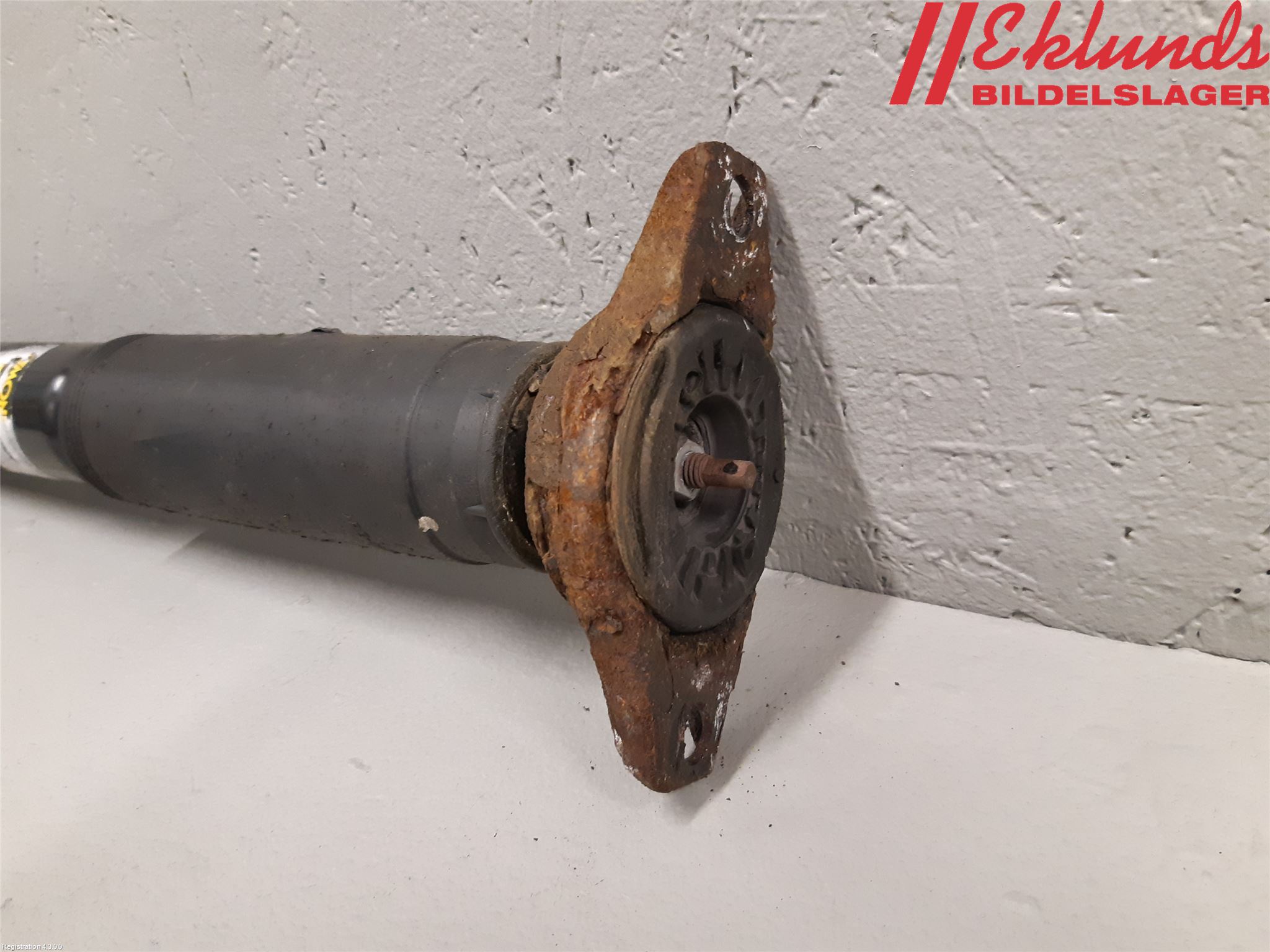 Volvo V70 08-13 Stötdämpare Bak