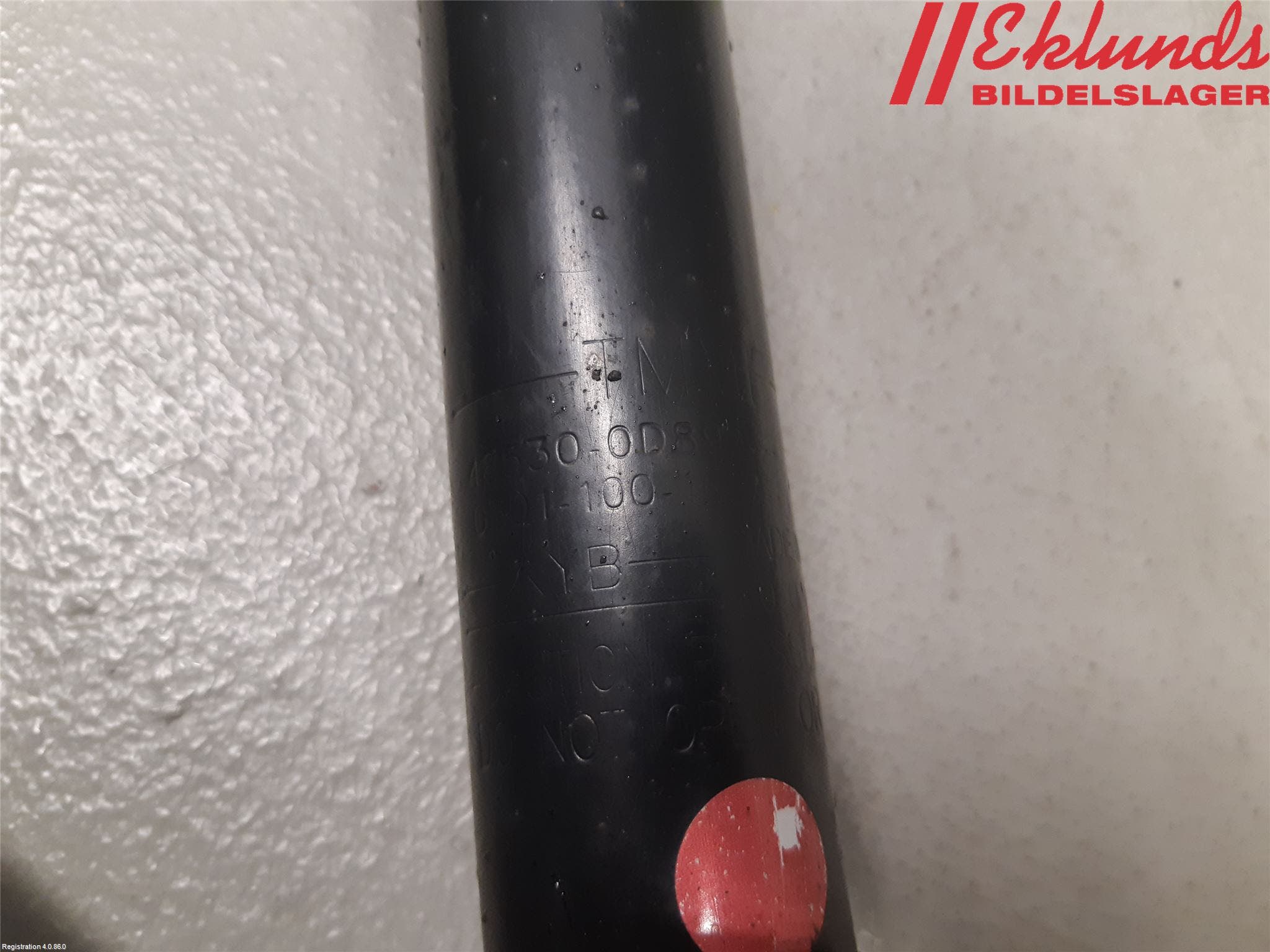 Toyota YARIS XP130 15-20 Stötdämpare Bak