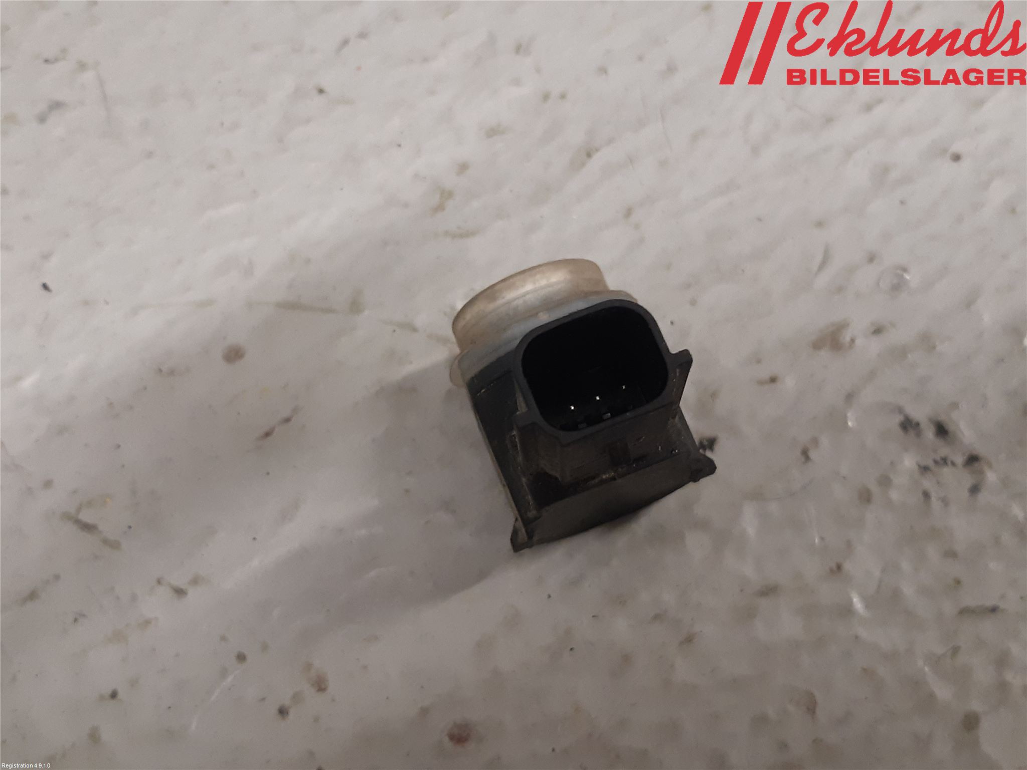 Ford KUGA 17-19 Parkeringshjälp Backsensor