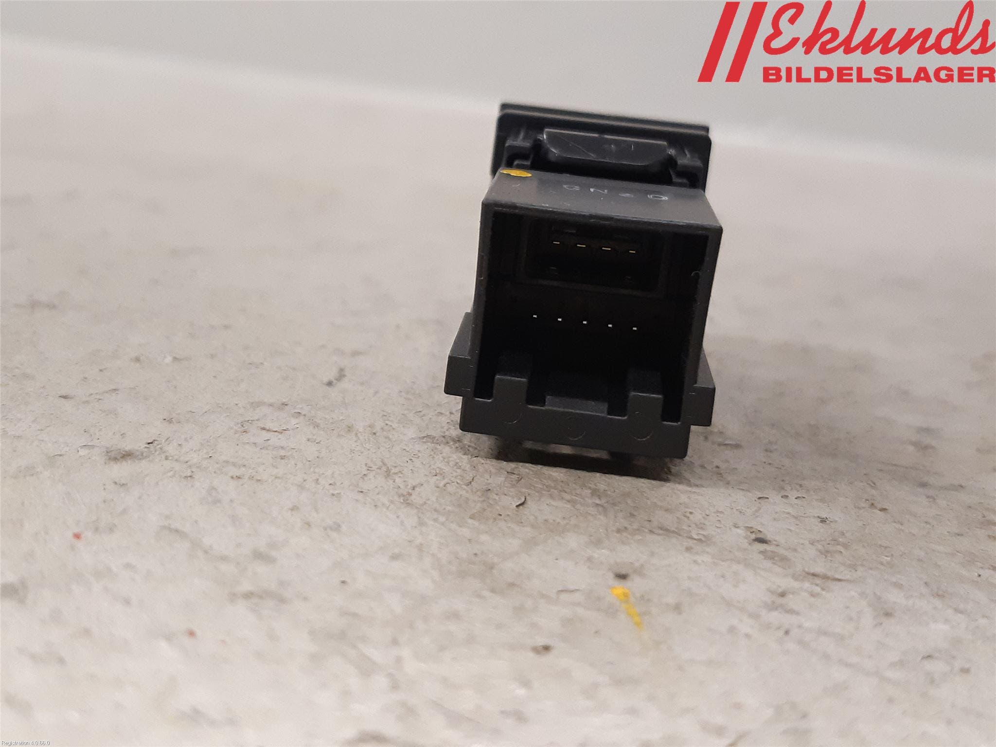 Toyota COROLLA 19- Usb Connection