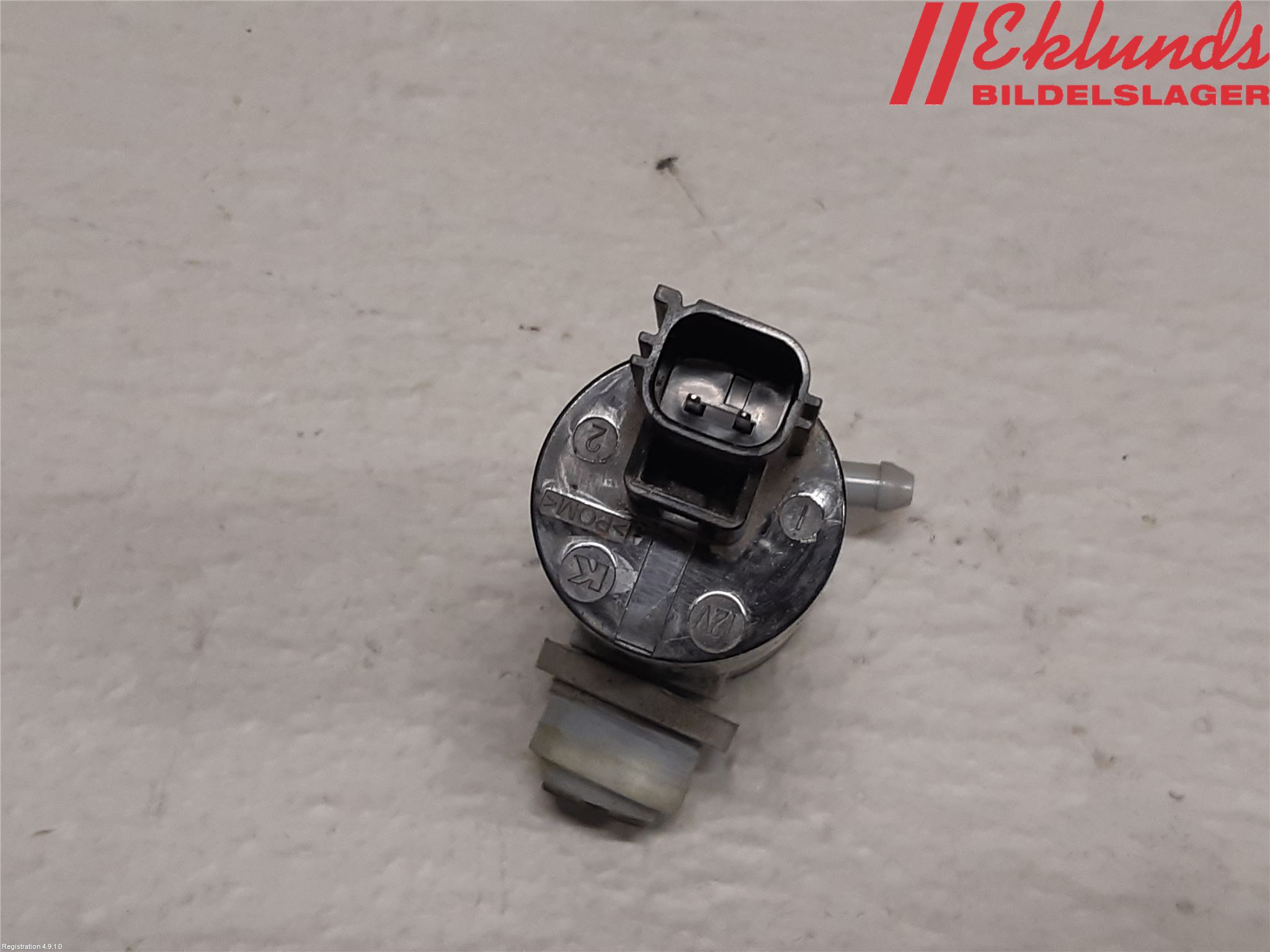 Volvo XC40/RECHARGE 18- Spolarpump Högtryck