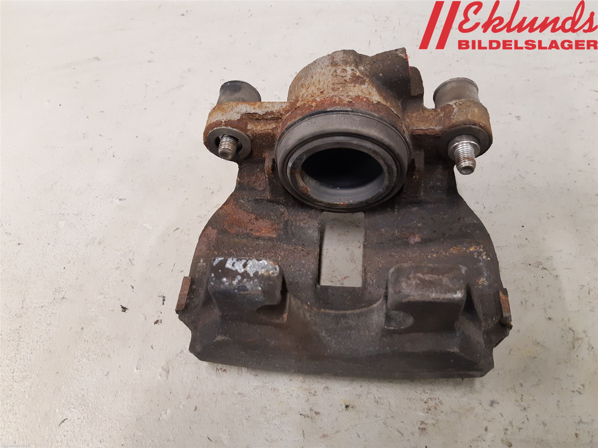 Volvo XC40/RECHARGE 18- Bromsok Fram Höger