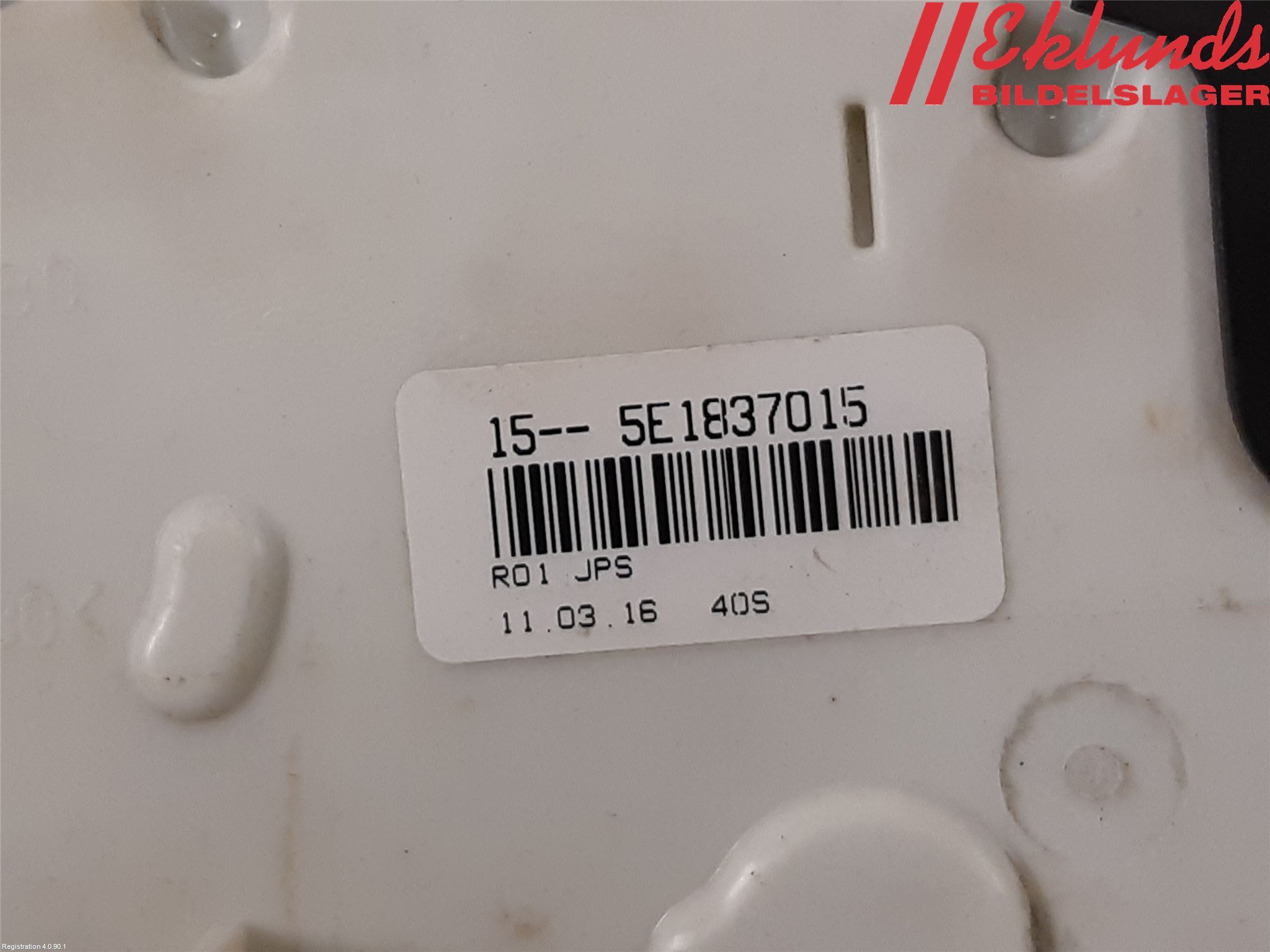 Volkswagen VW PASSAT 15-19 Låskista-Dörrlås