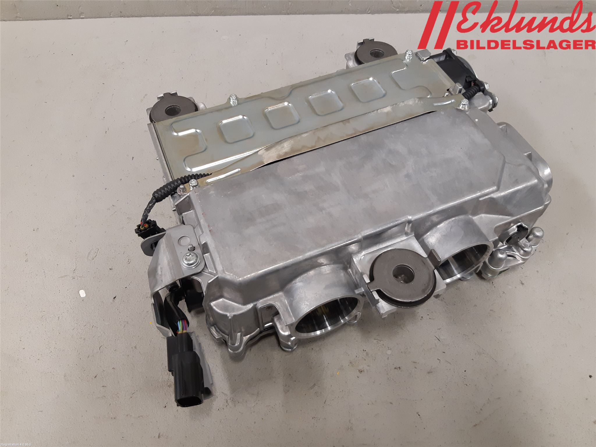 Toyota YARIS CROSS XP21 21- Inverter Hybrid