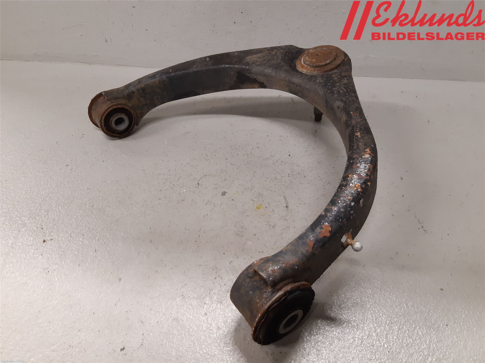 Dodge PICK UP RAM 81- Bärarm Fram Övre Vä