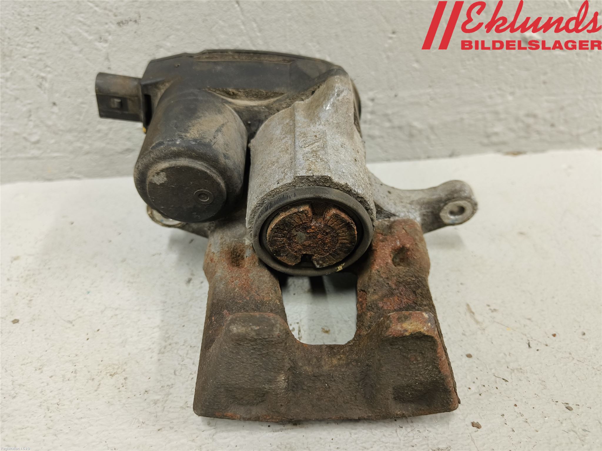 Hyundai i40 16-18 Bromsok Bak Höger
