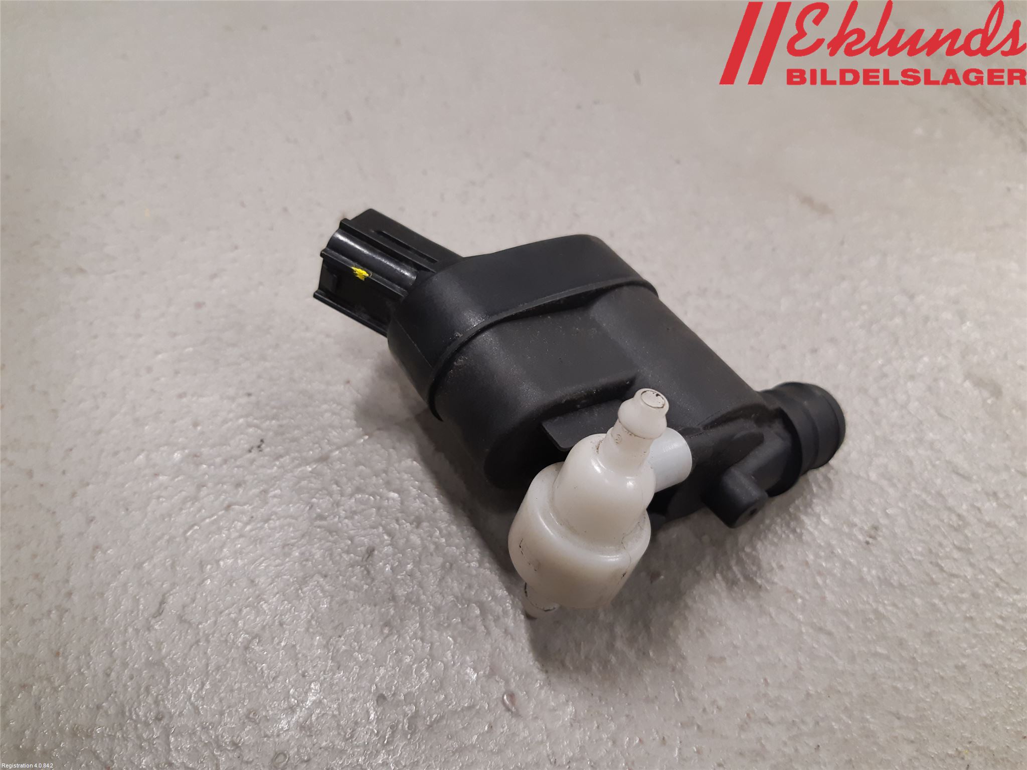 Kia CARENS III 13-19 Spolarpump Vindruta