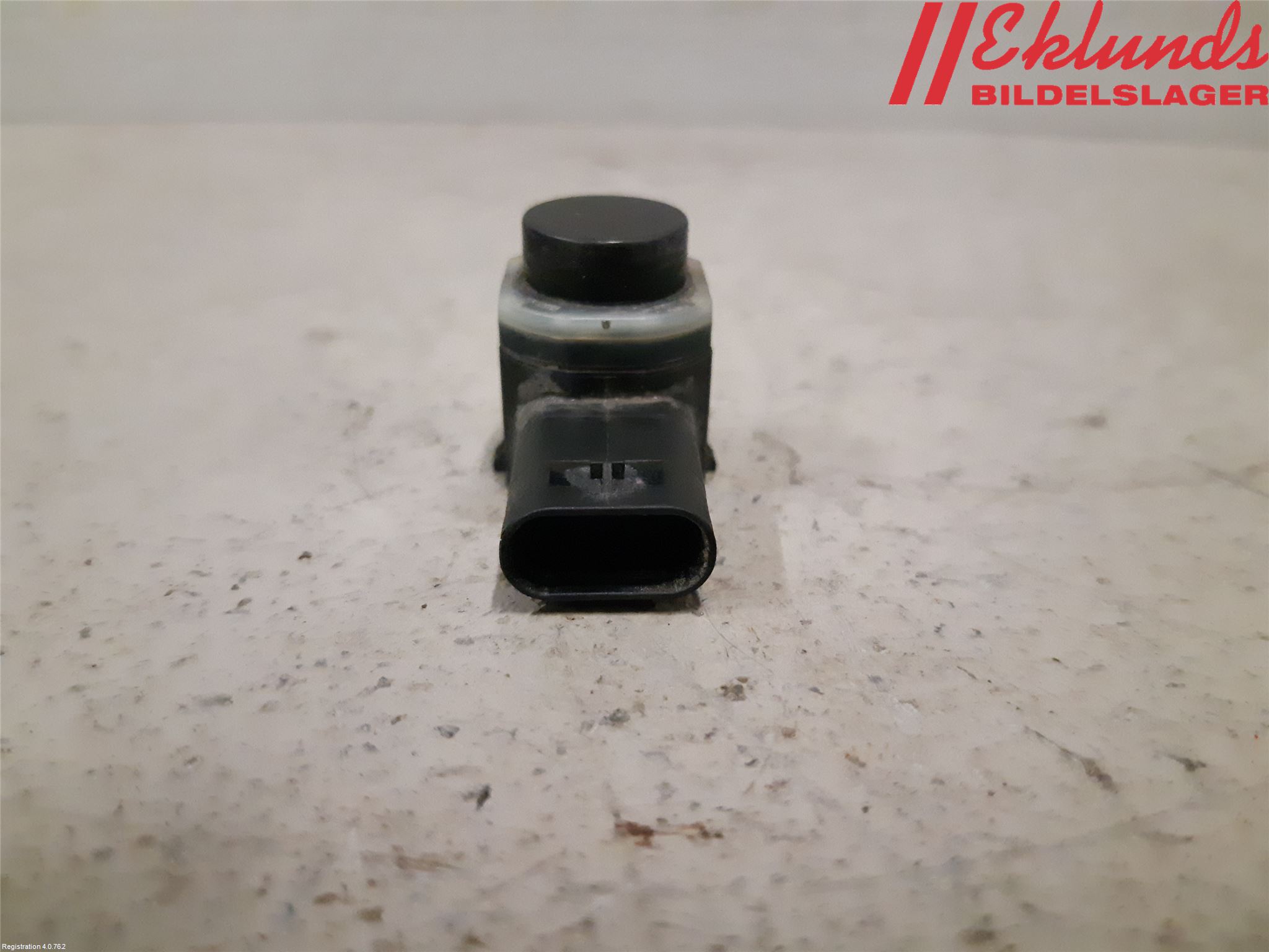 Volvo V60 CROSS COUNTRY 16-18 Parkeringshjälp Frontsensor