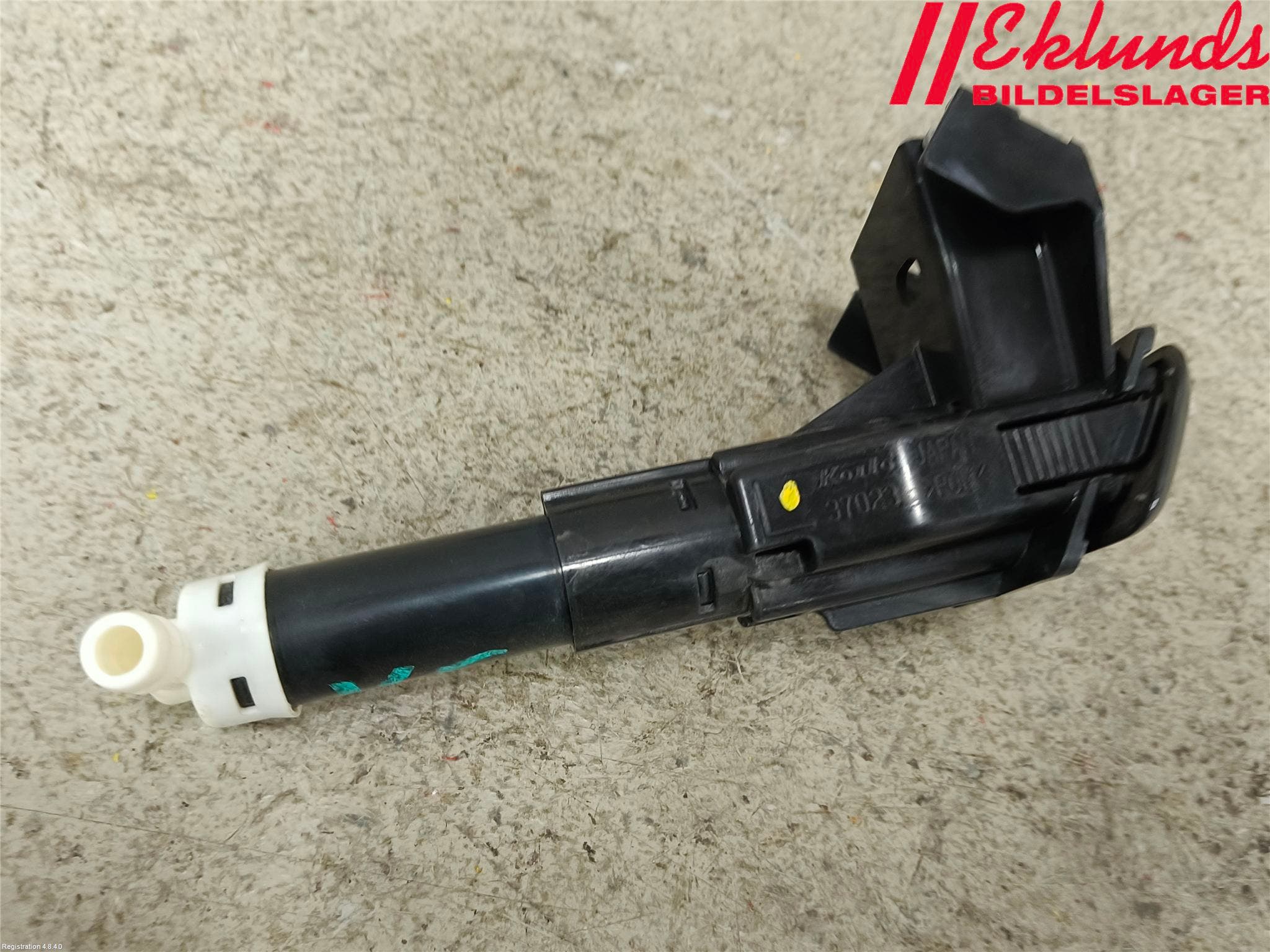 Mitsubishi OUTLANDER 07-12 Spolarmunstycke Strålkastare