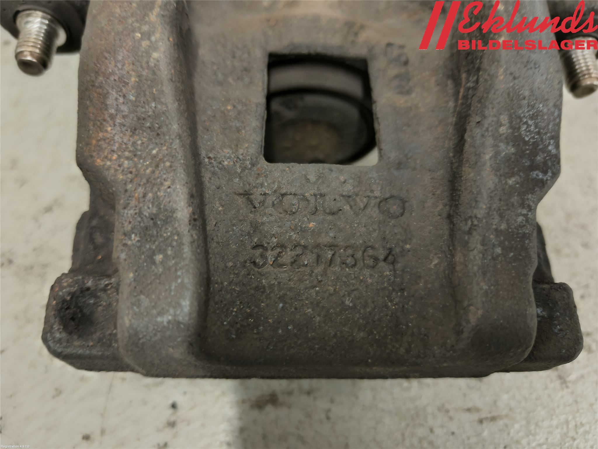 Volvo XC60 18- Bromsok Bak Höger