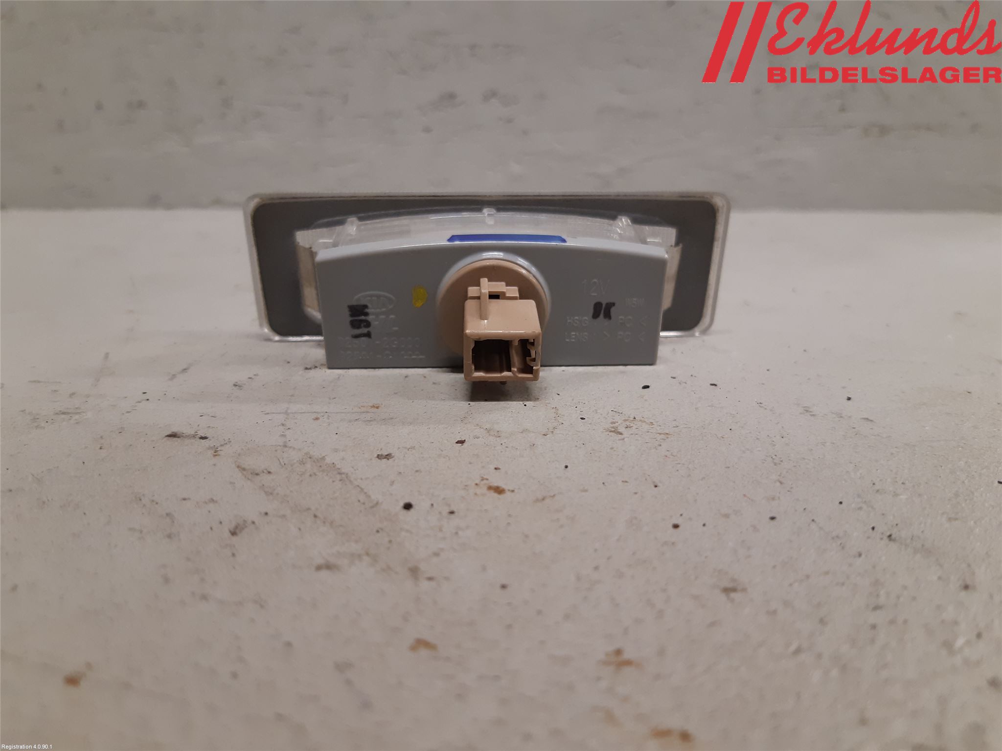 Kia STONIC 18->> Skylt Belysning