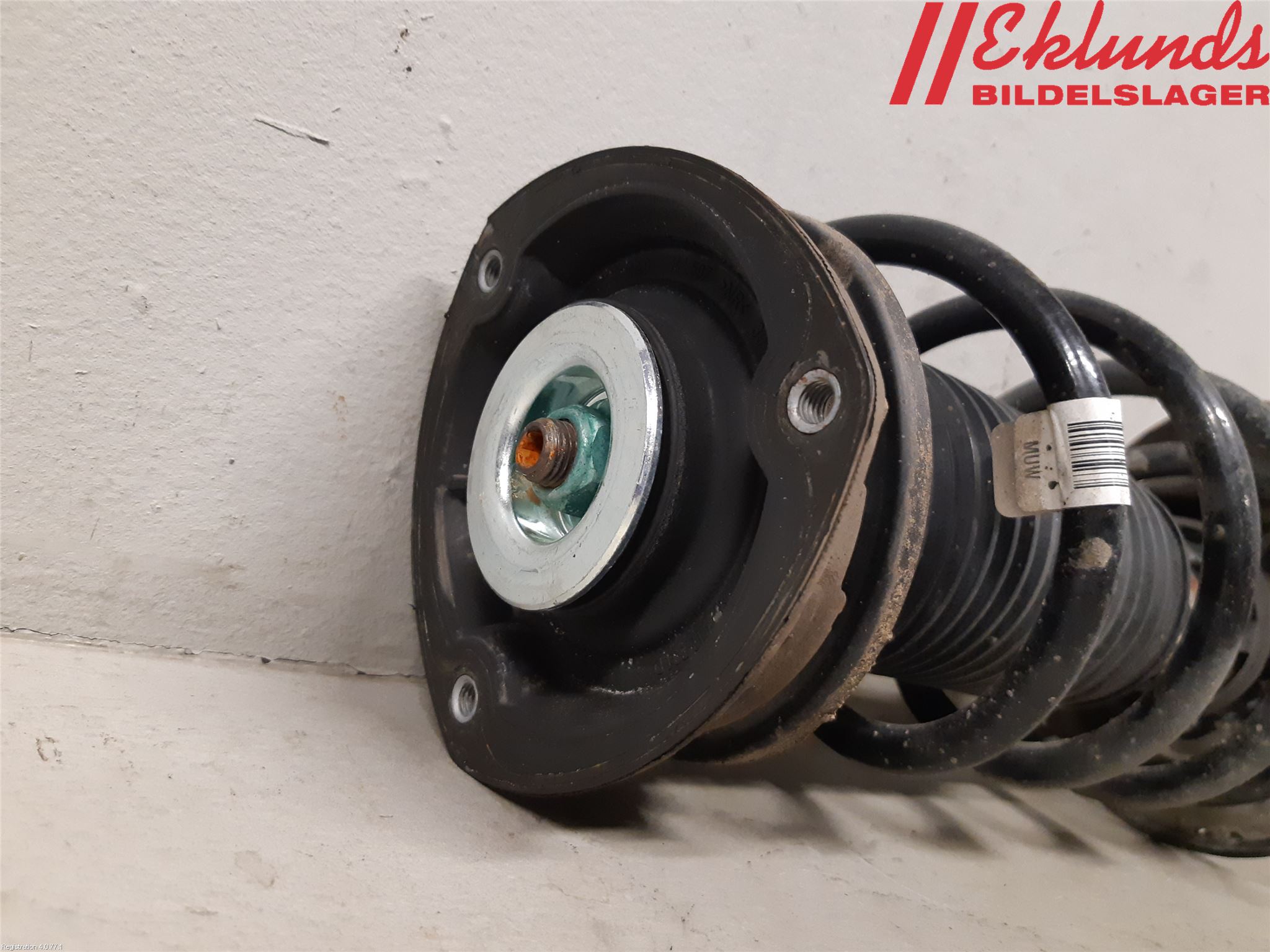 Audi Q2/SQ2 17- Fjäderben Fram Vänster