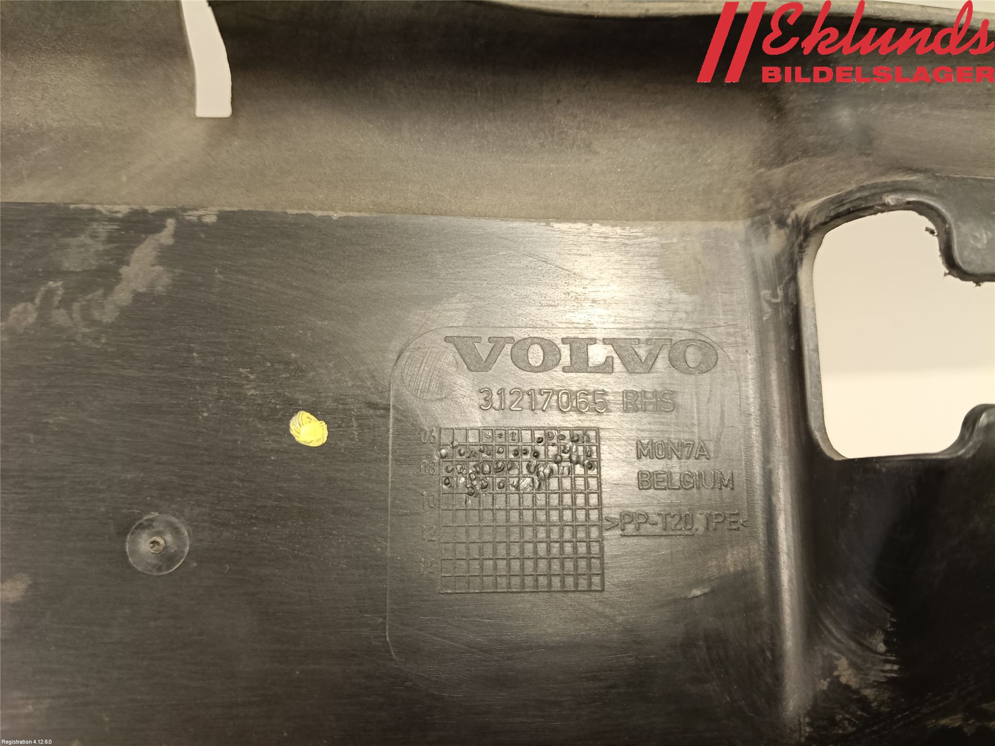 Volvo V70 08-13 Deflektor Plåt-Plast Kylning