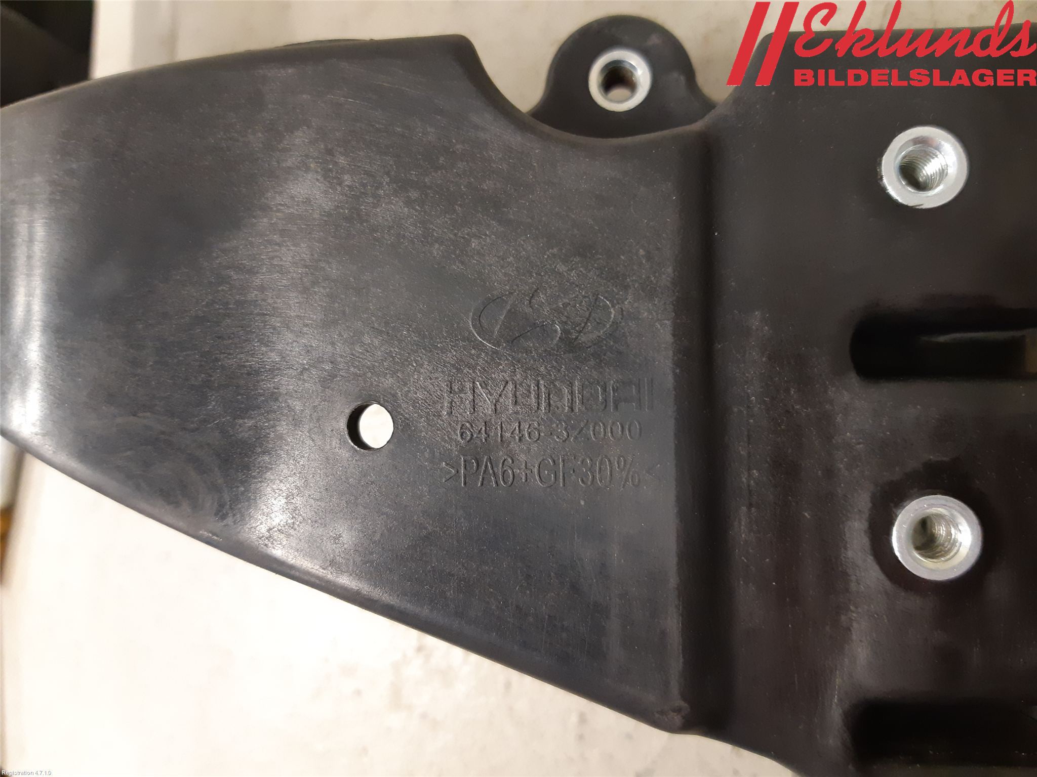 Hyundai i40 08-15 Frontplåt