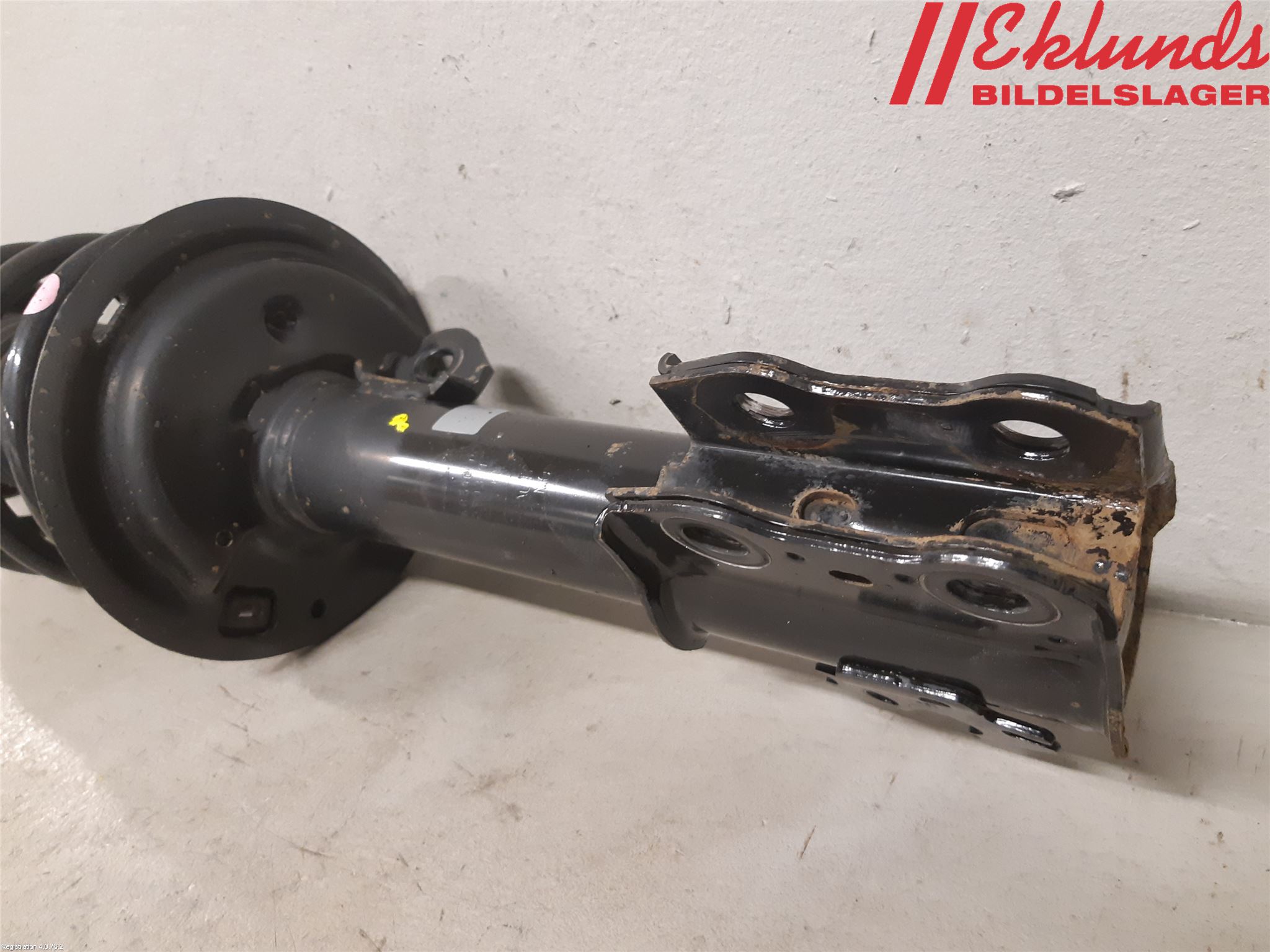 Toyota YARIS XP130 15-20 Fjäderben Fram Höger