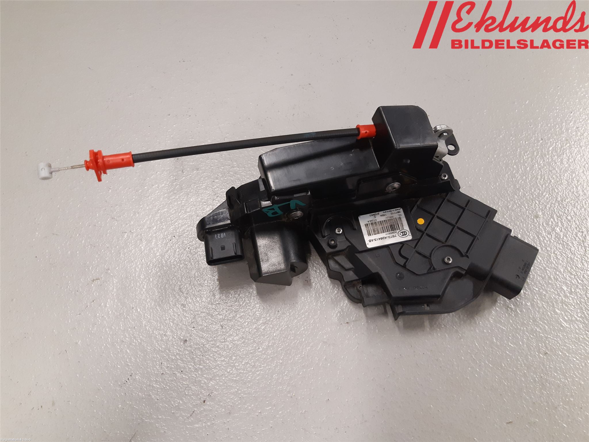 Ford MONDEO 07-15 Låskista-Dörrlås