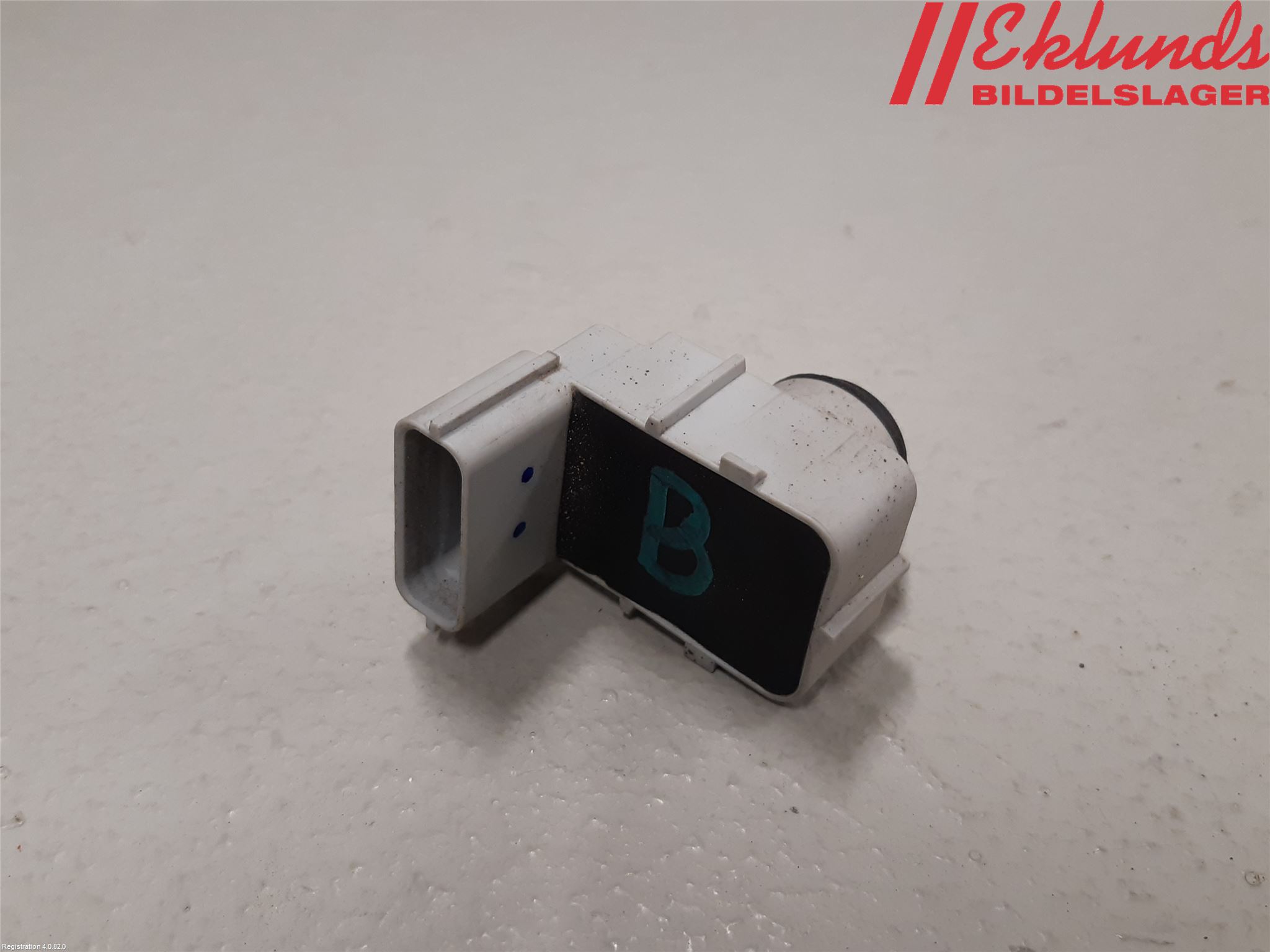 Kia RIO 12-16 Parkeringshjälp Backsensor