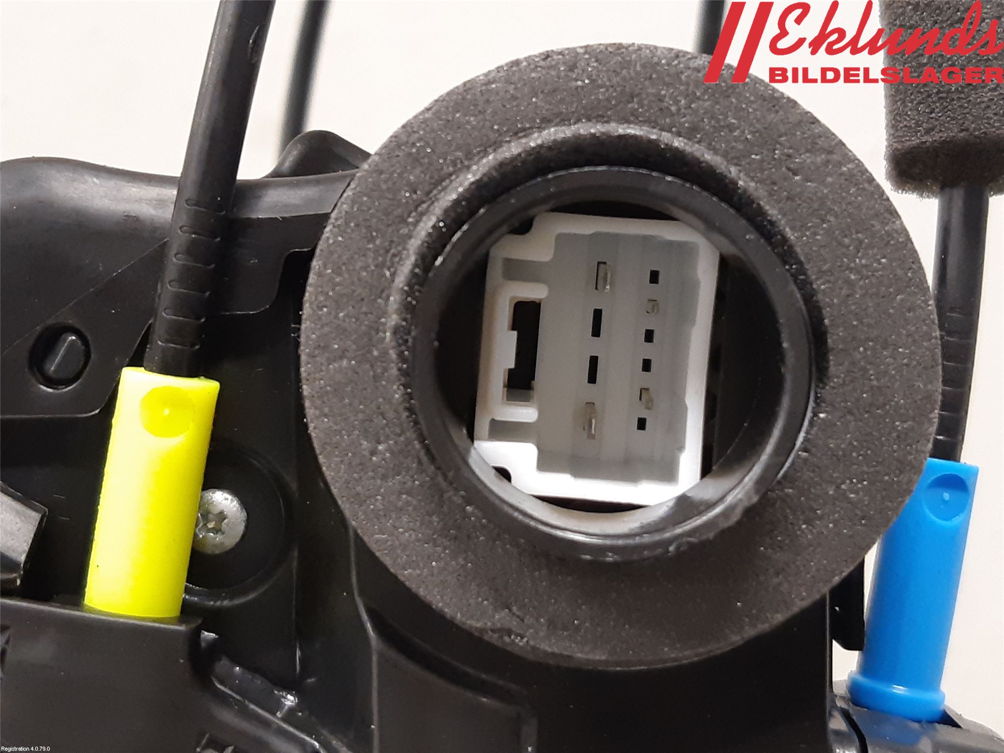 Toyota COROLLA 19- Låskista-Dörrlås