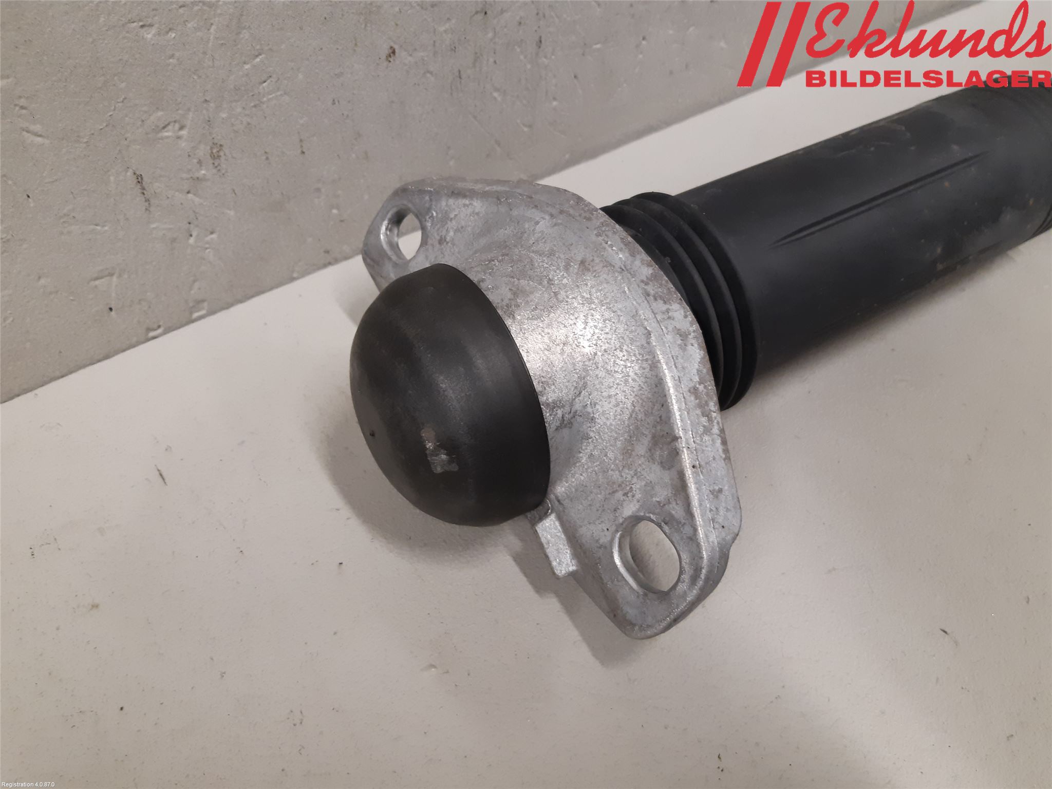 Toyota COROLLA 19- Stötdämpare Bak