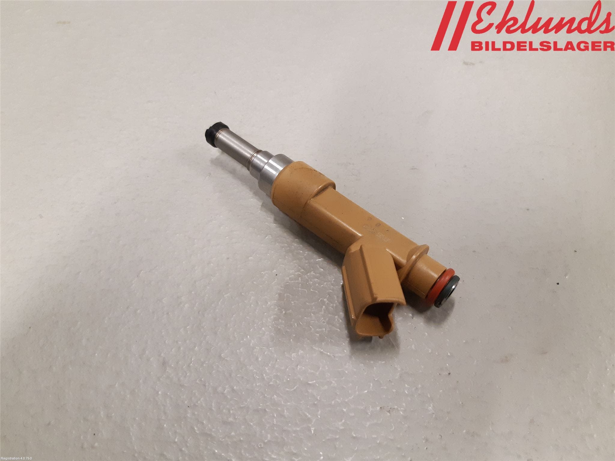 Toyota AVENSIS 09-15 Injspridare