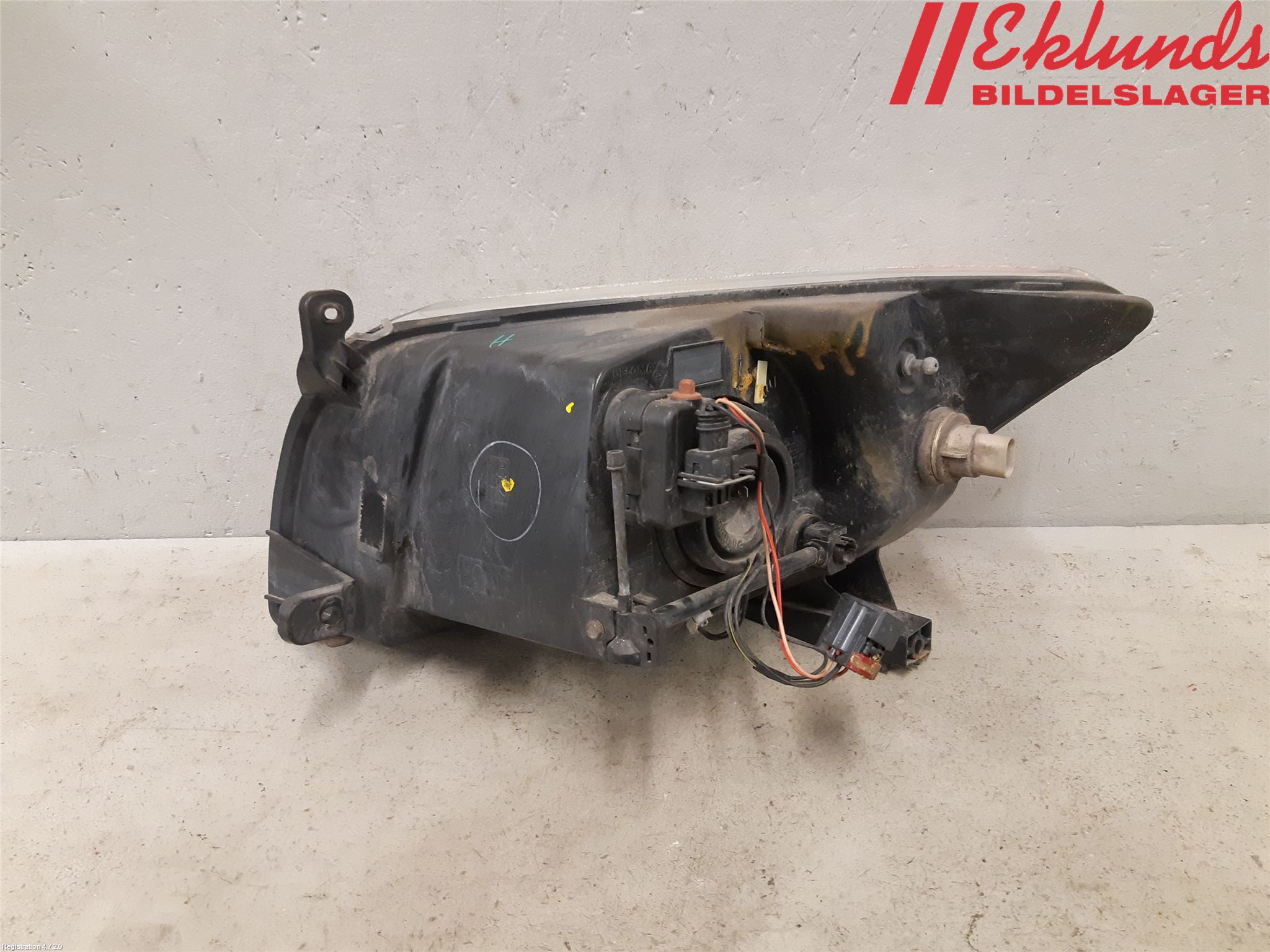 Dodge CALIBER Strålkastare Höger