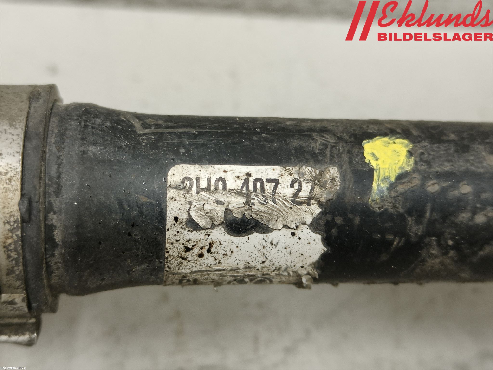 Volkswagen VW AMAROK 2H 10-22 Drivaxel Fram Vänster
