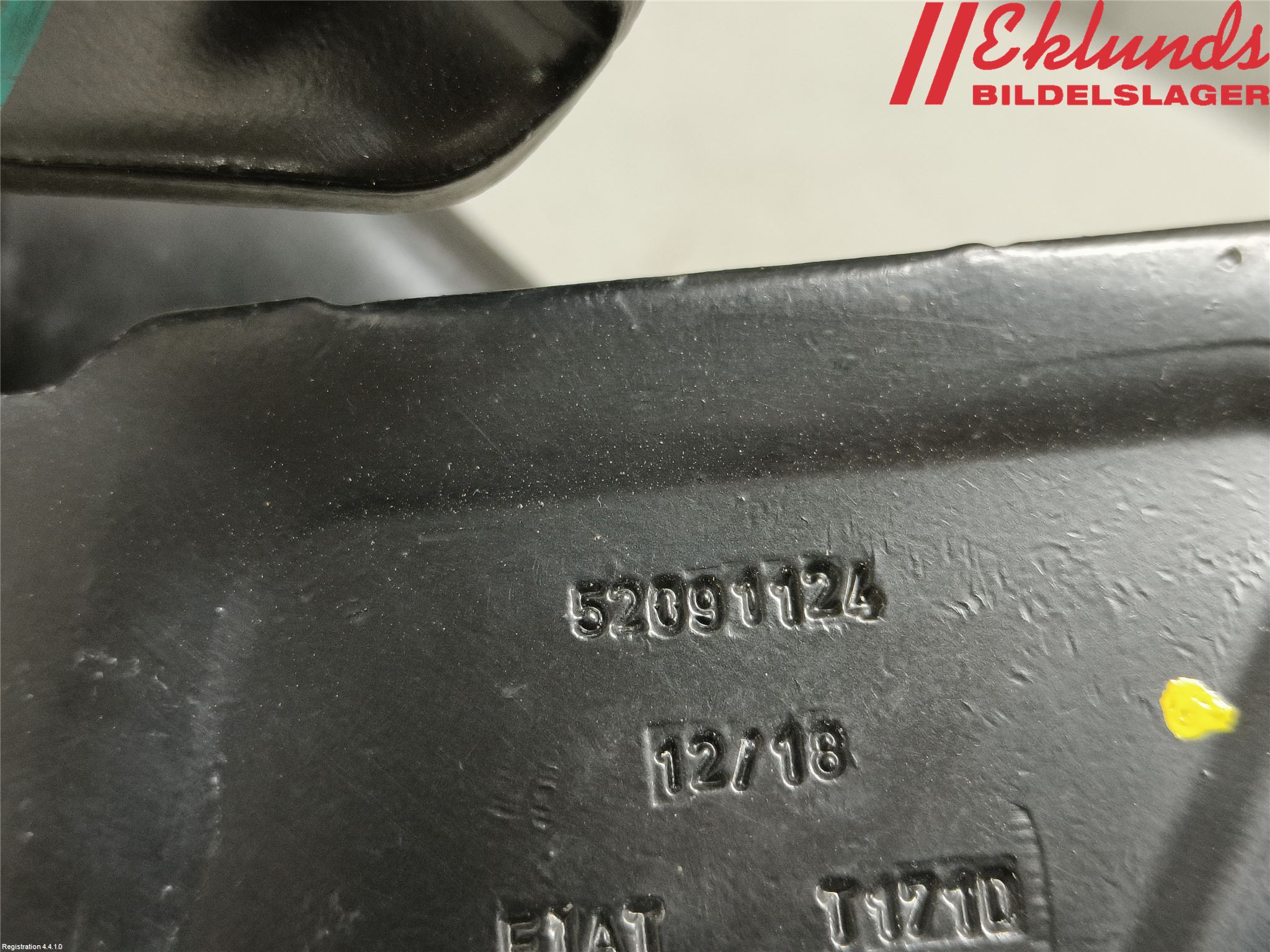 Fiat DOBLO CARGO Dörrgångjärn