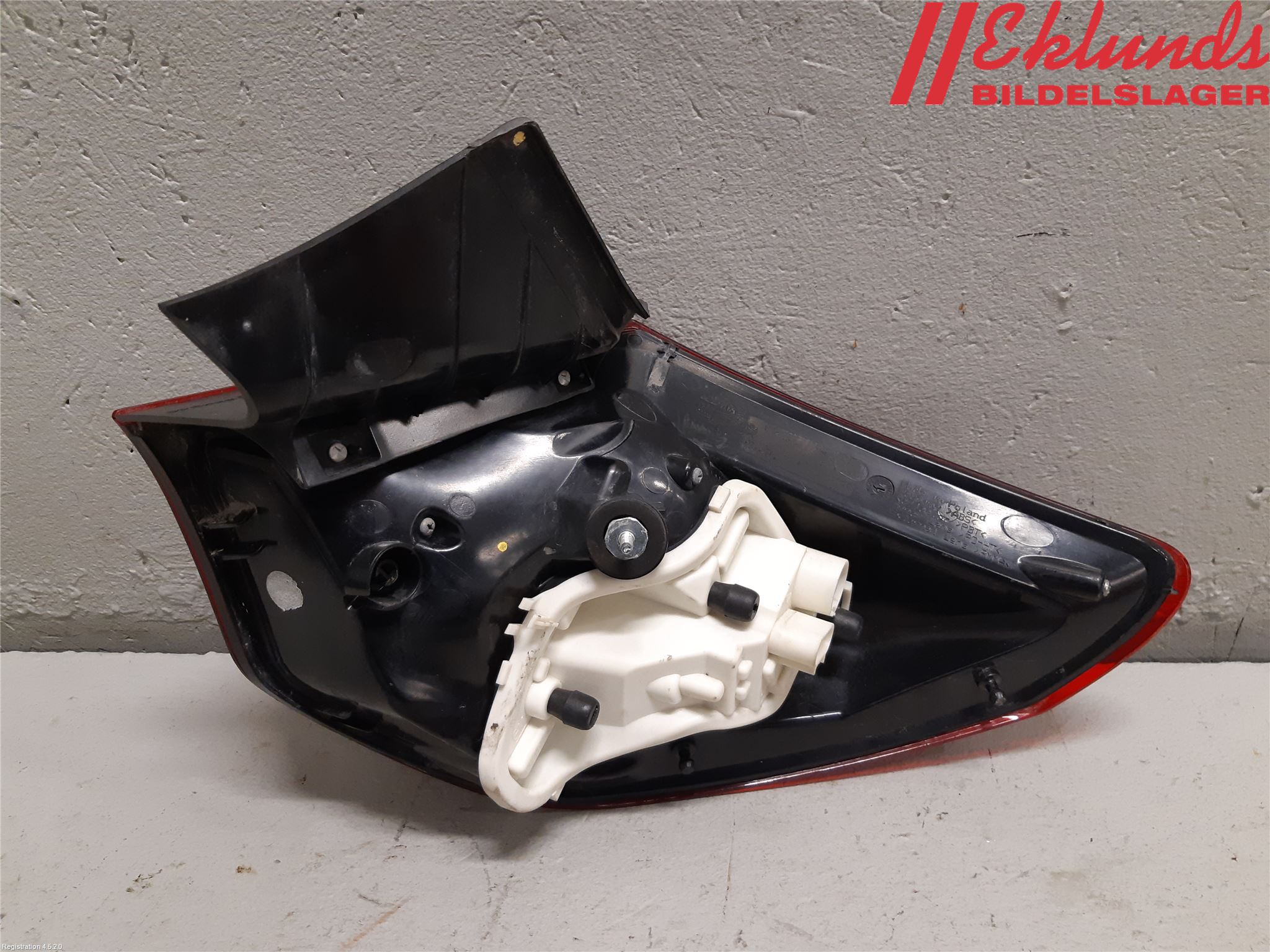 Opel ASTRA J 10-15 Bakljus Vänster