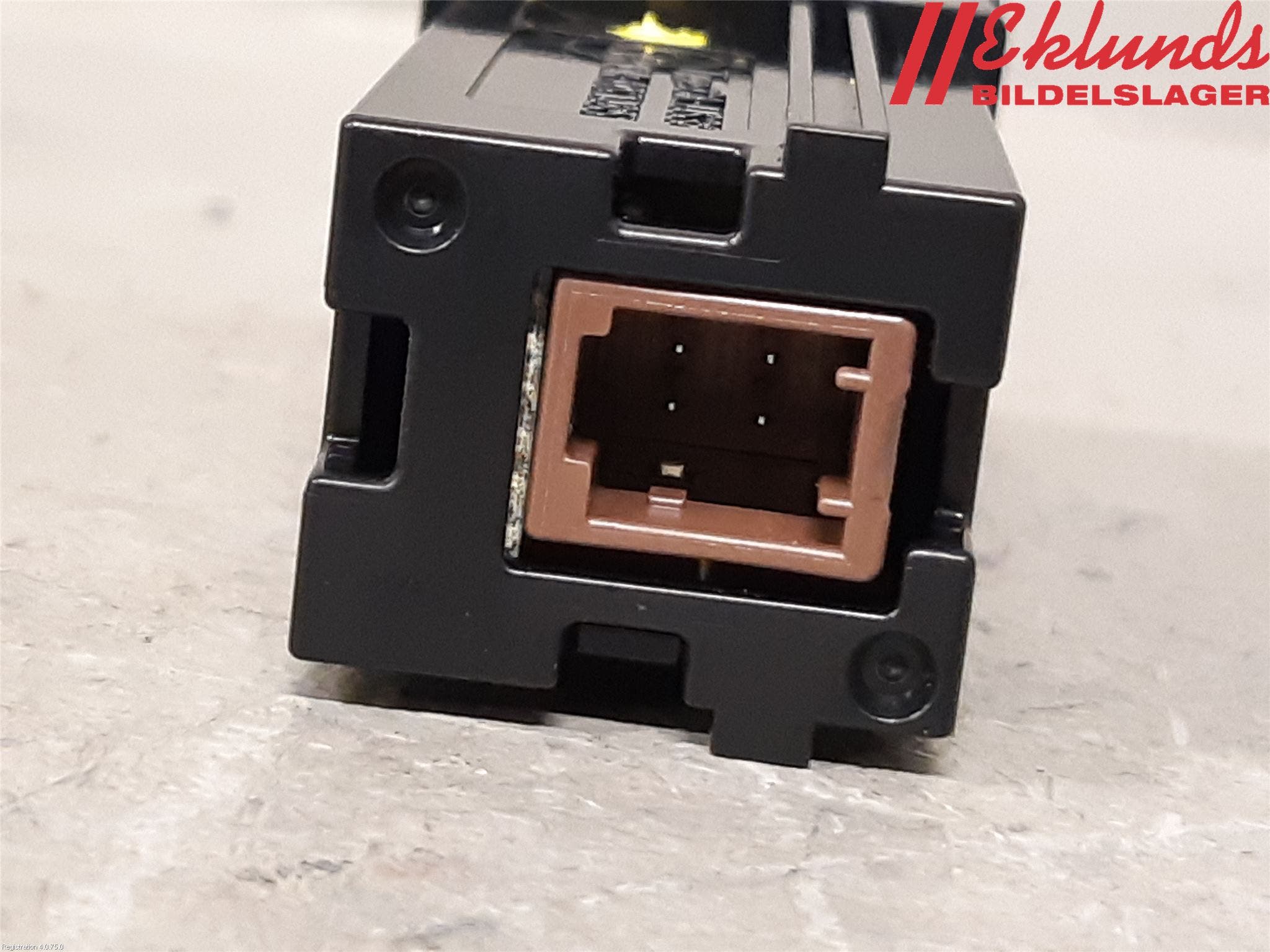 Toyota C-HR 16-23 Usb Connection