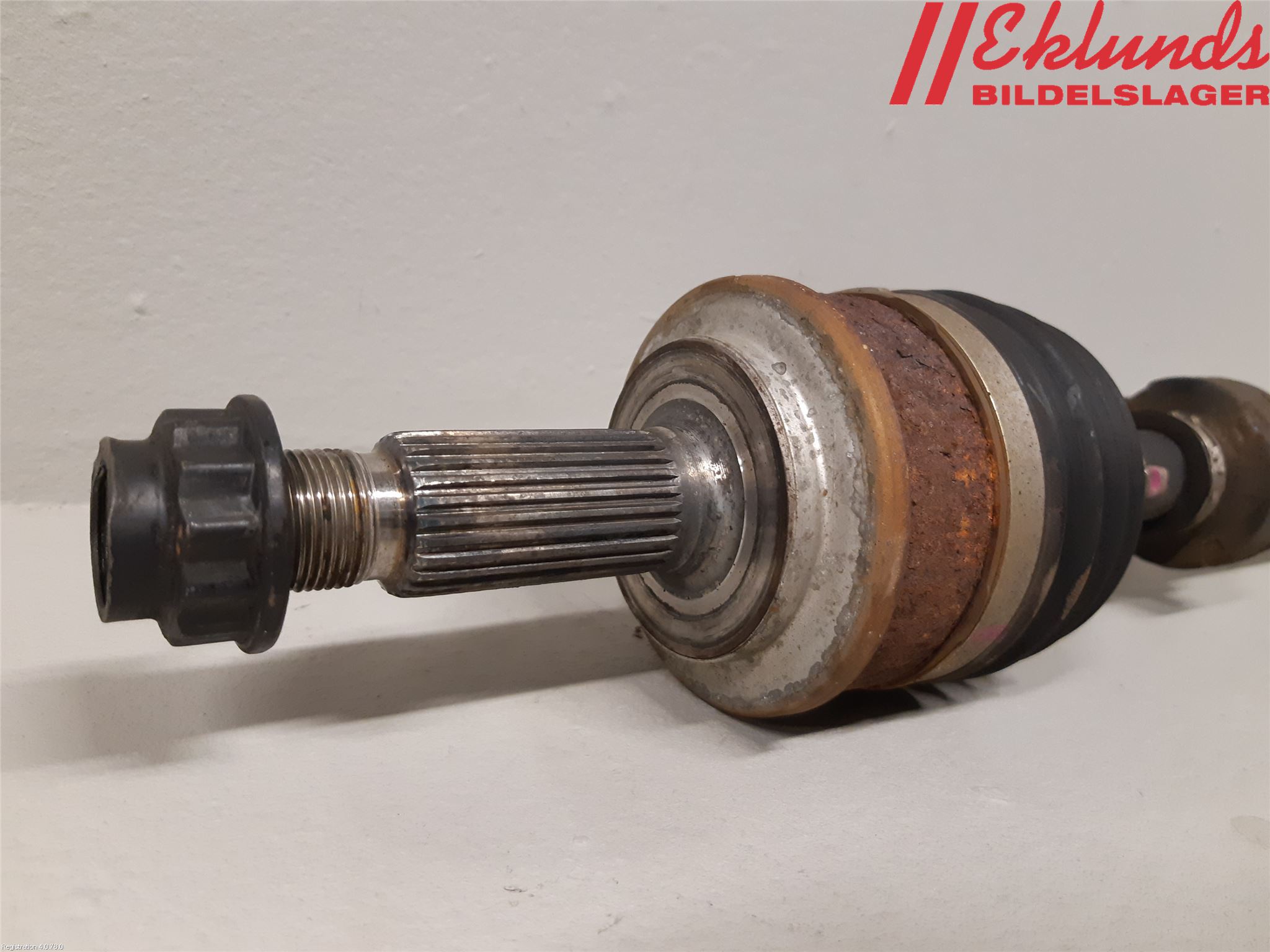 Toyota AURIS 13-19 Drivaxel Fram Vänster