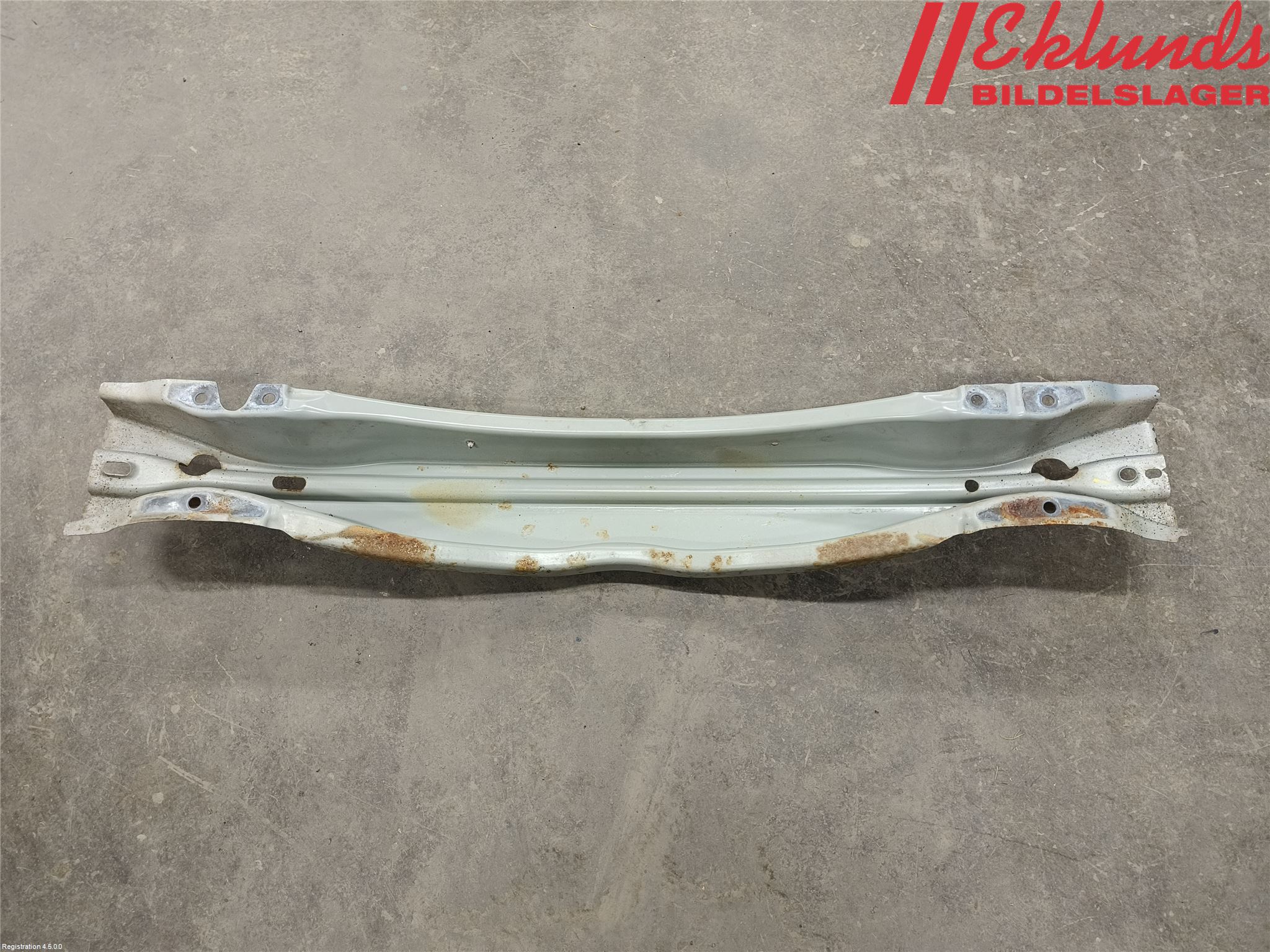 Volvo V70 08-13 Stötfångarbalk Bak