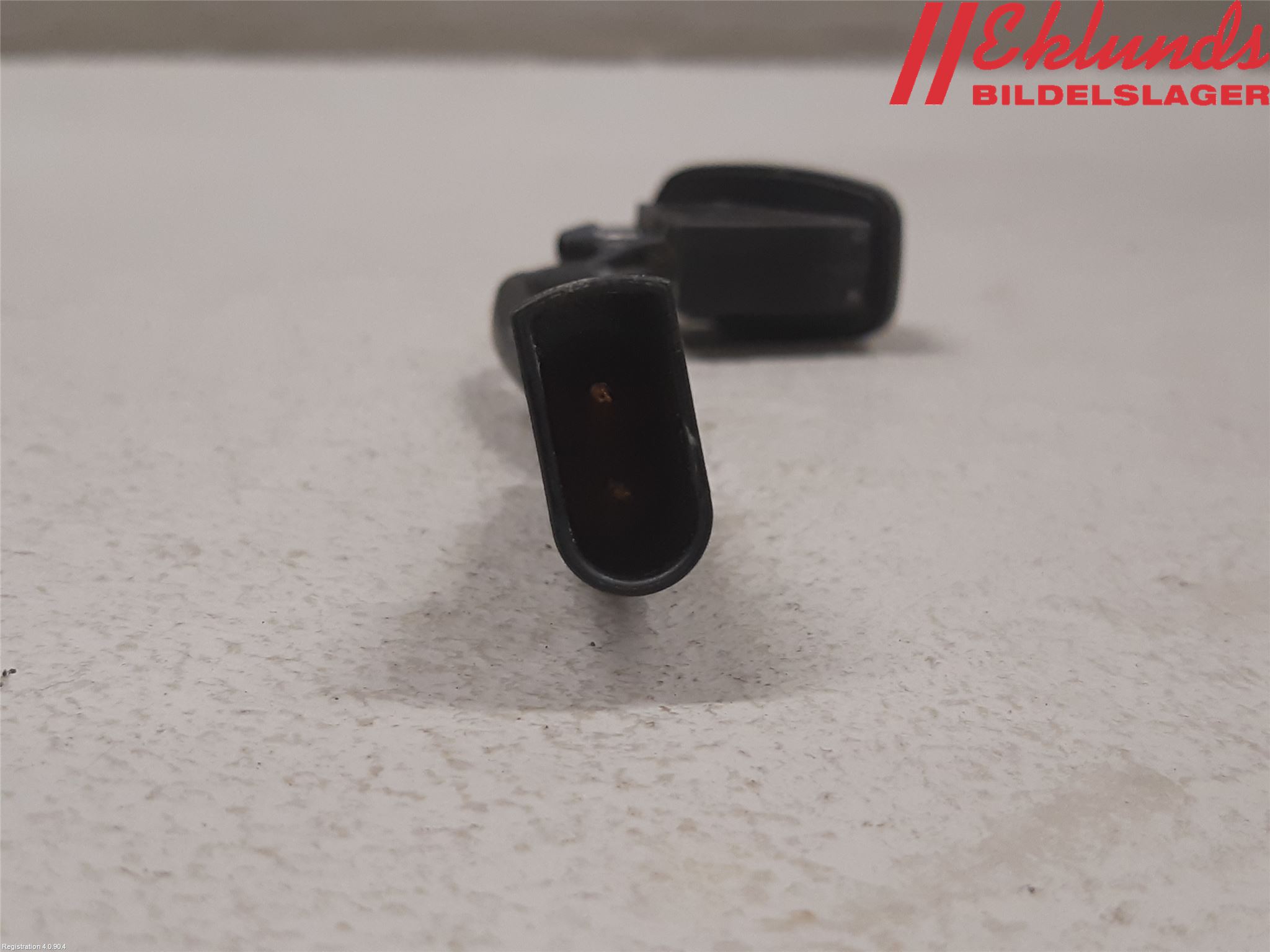 Ford C-MAX II  11-14 Spolarmunstycke Rutor