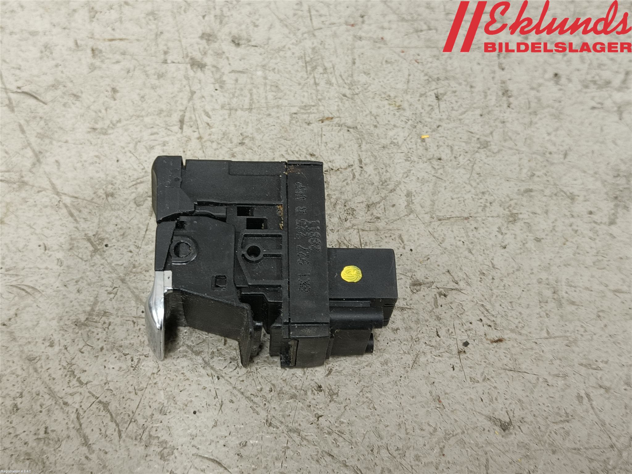 Audi A4/S4 08-11 Strömställare Parkeringsbroms