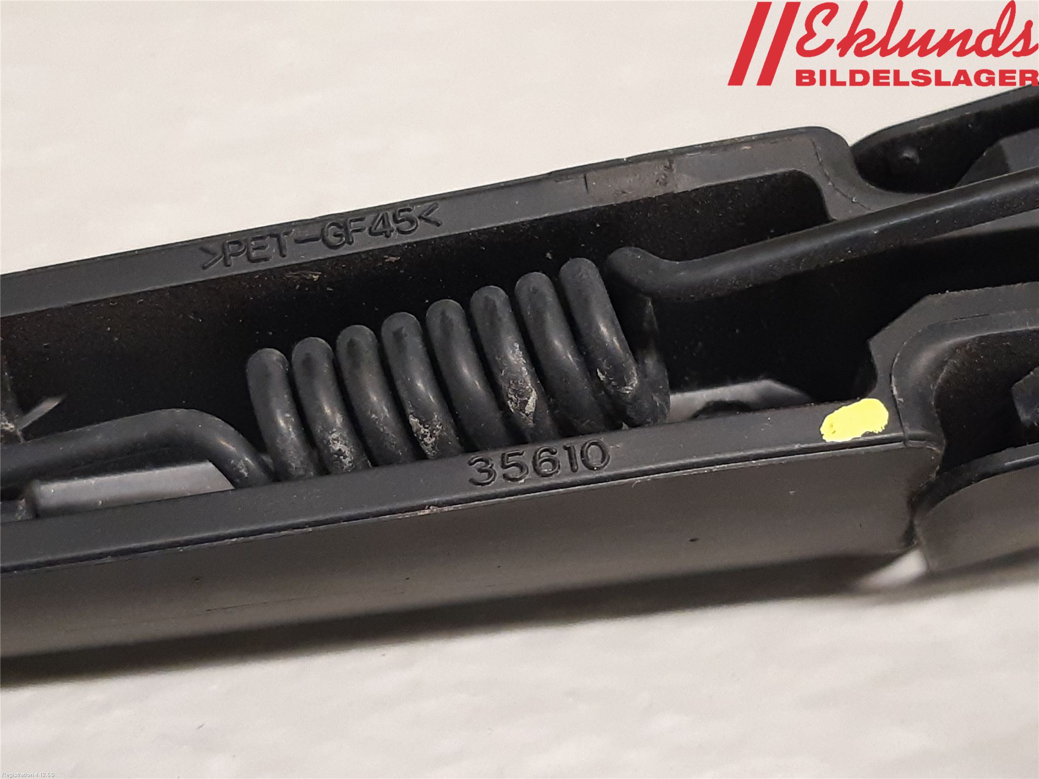 Suzuki VITARA 15- Torkararm-Bakruta